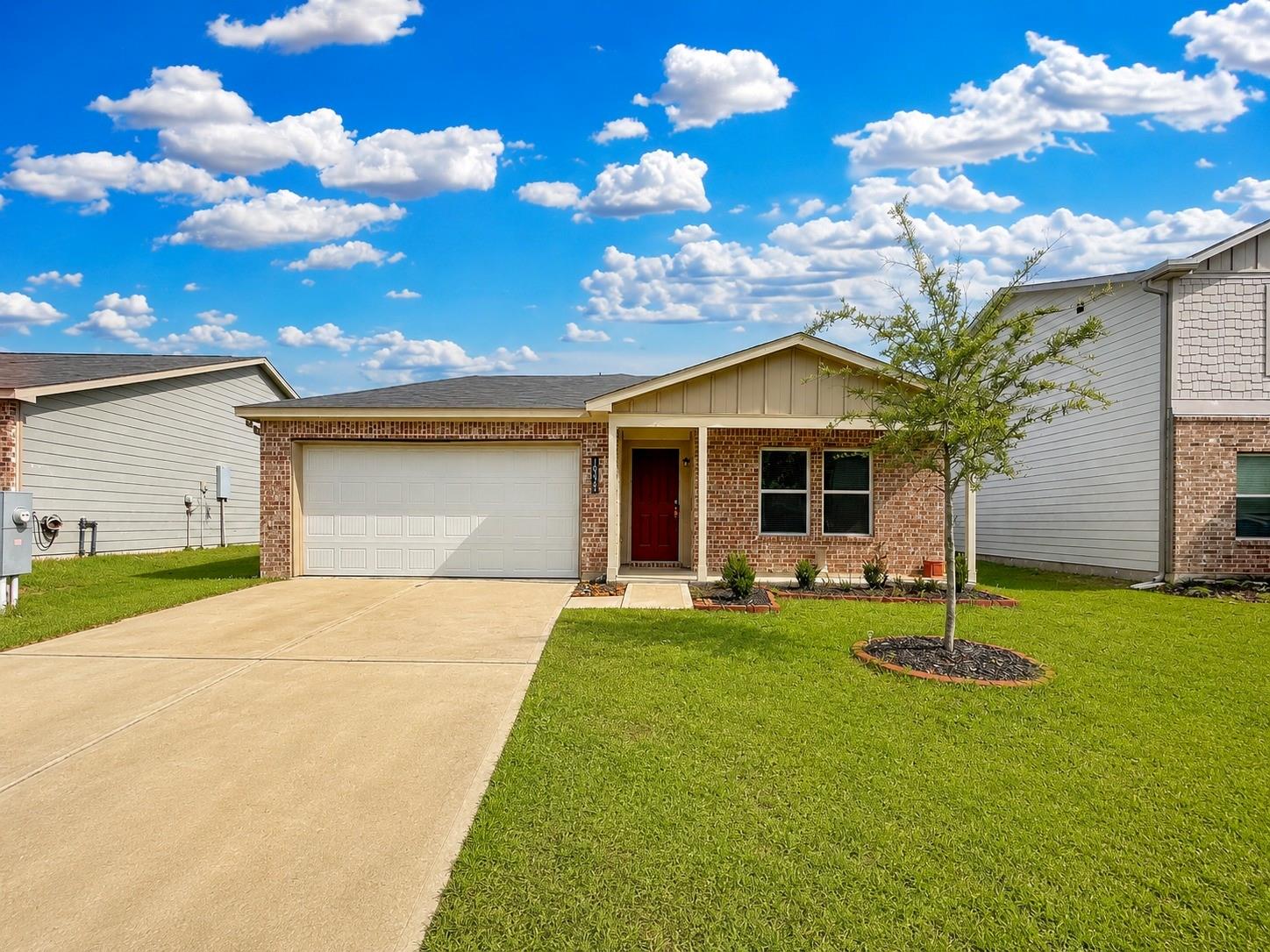 10123 Cerritos Dr, Conroe, TX 77306