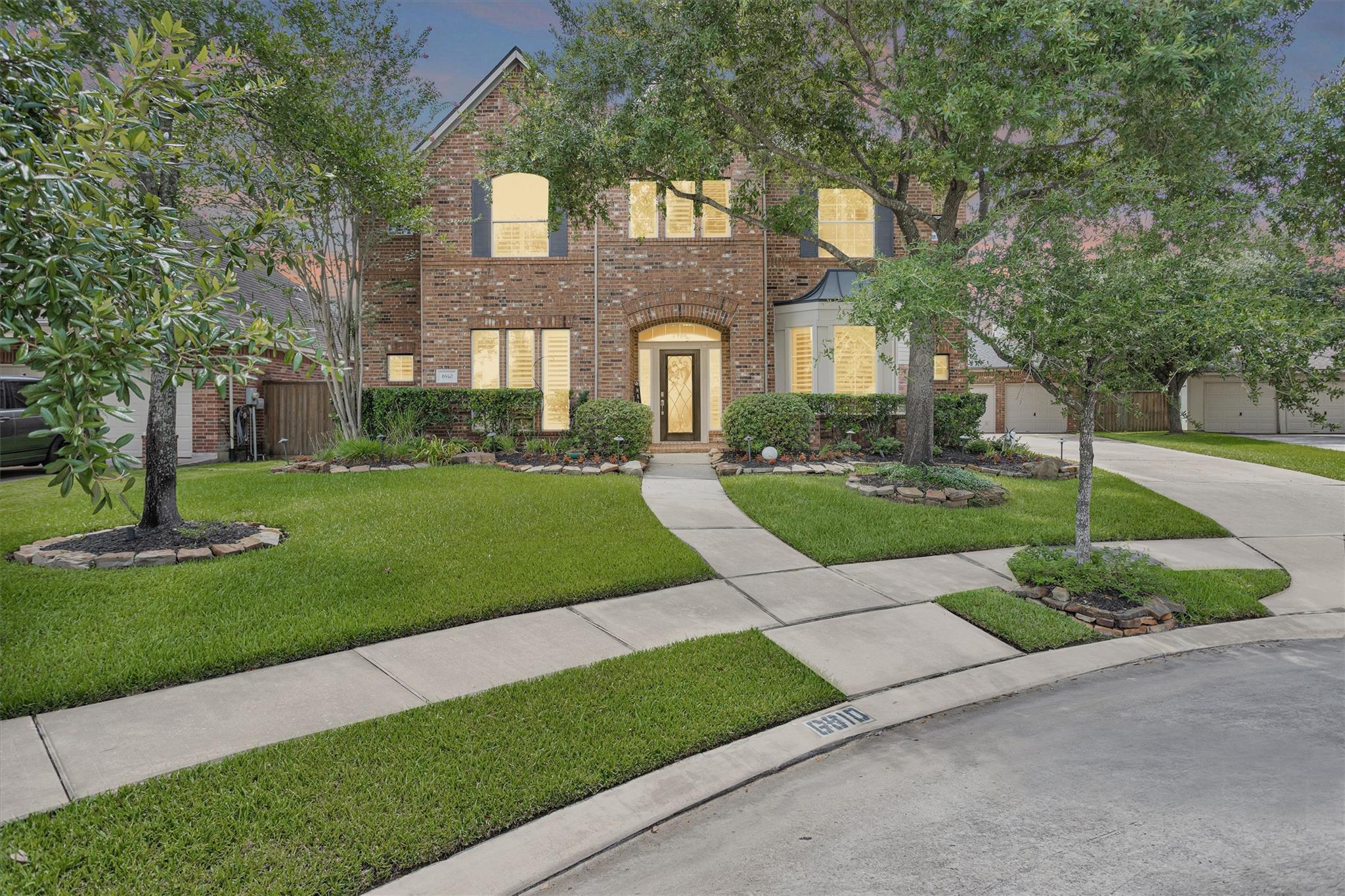 6910 Lotus Creek Ct, Spring, TX 77379