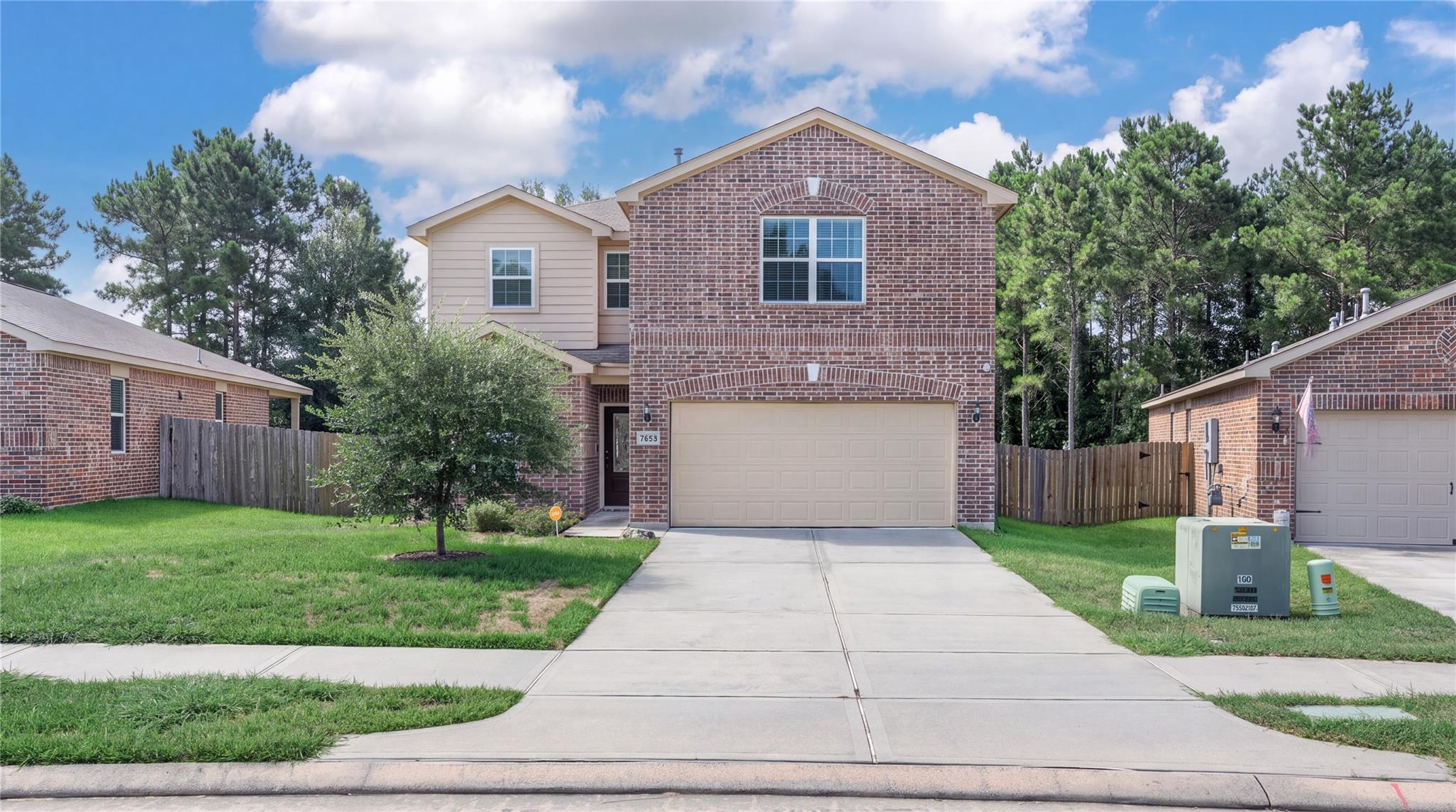 7658 Dragon Pearls Ln, Conroe, TX 77304
