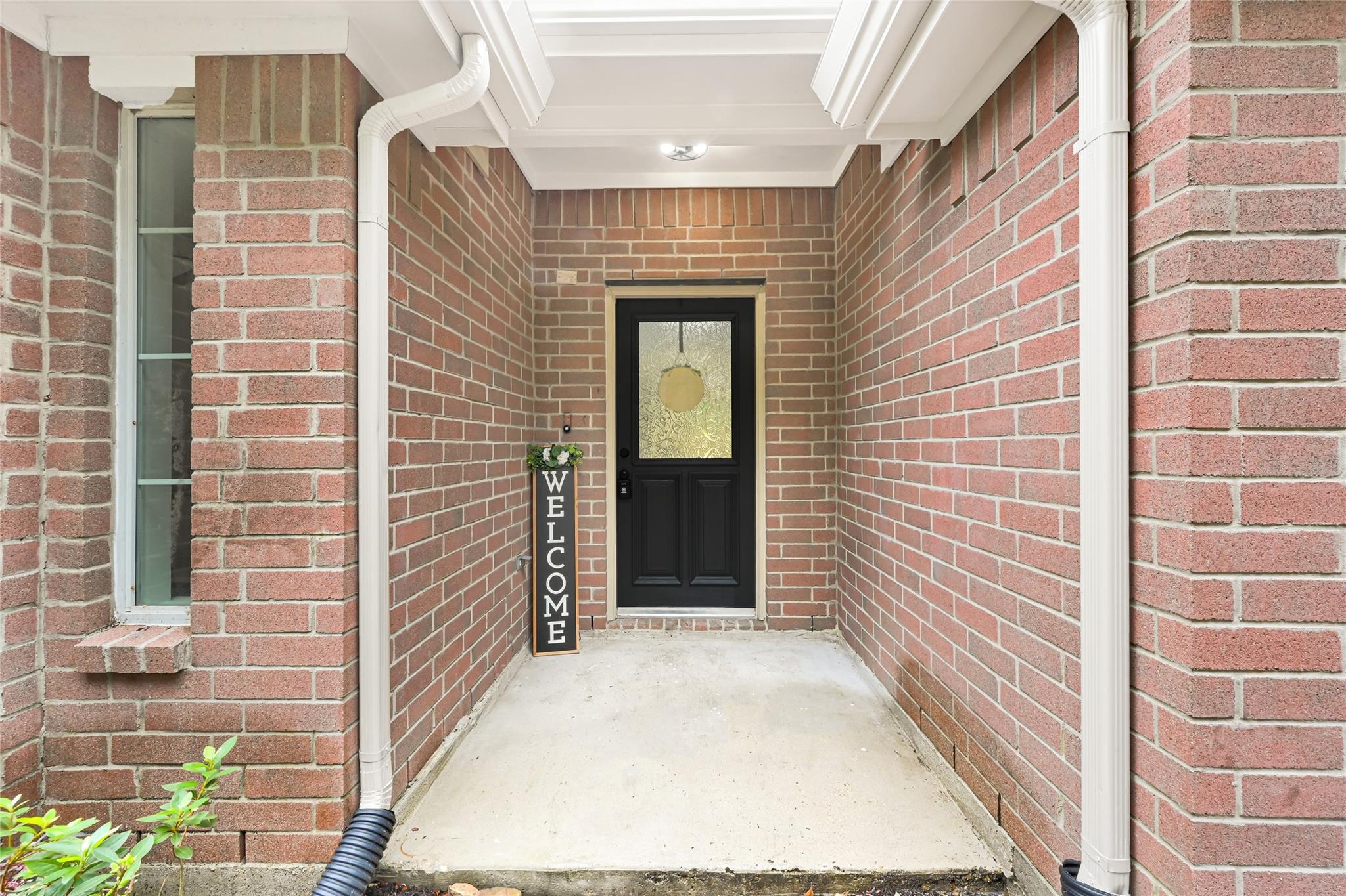 5505 Savannah Woods Ln, Rosharon, TX 77583 photo