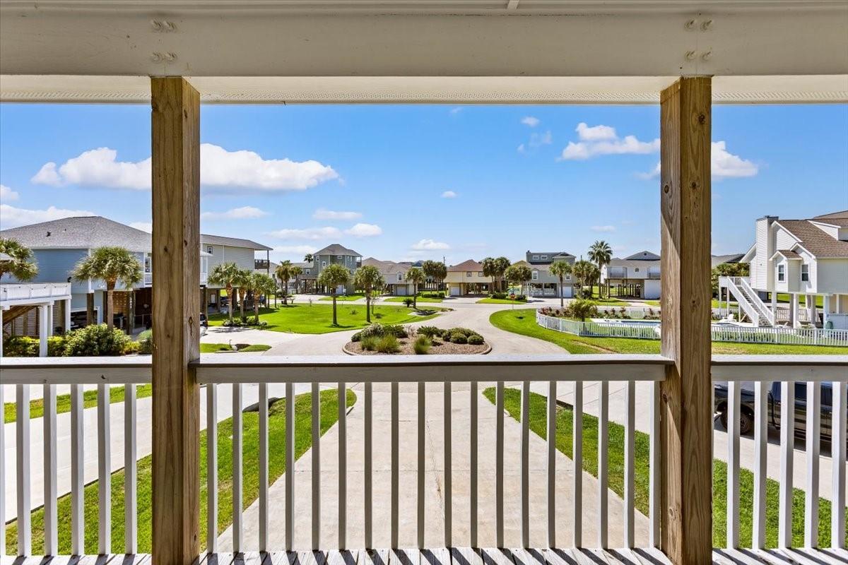 3902 Pirates Beach Ct, Galveston, TX 77554 photo