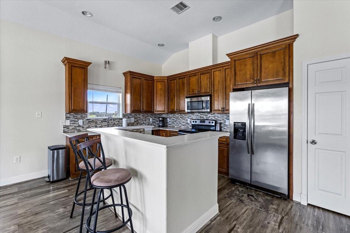 3902 Pirates Beach Ct, Galveston, TX 77554 photo