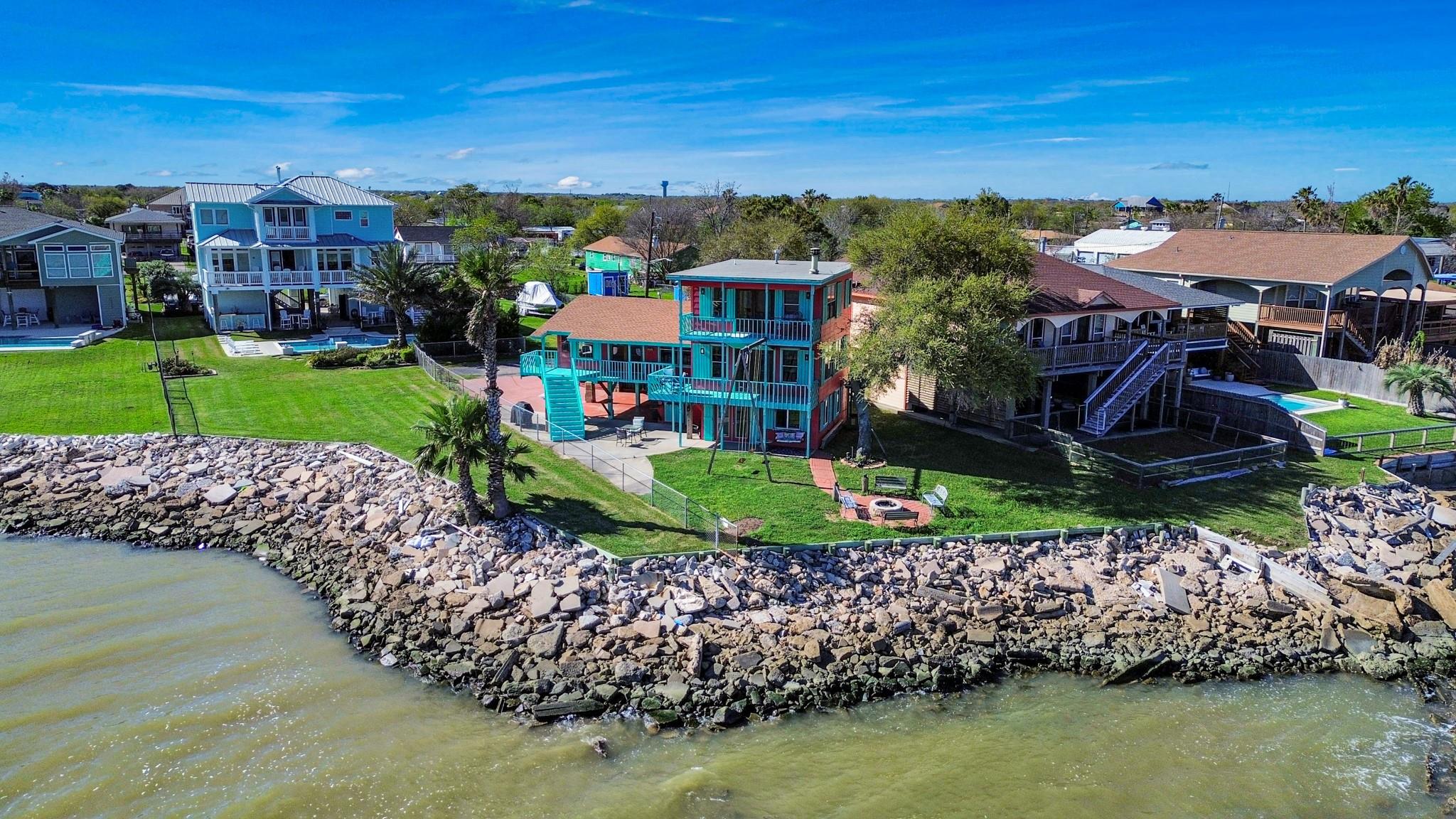 1121 6 St, San Leon, TX 77539 photo