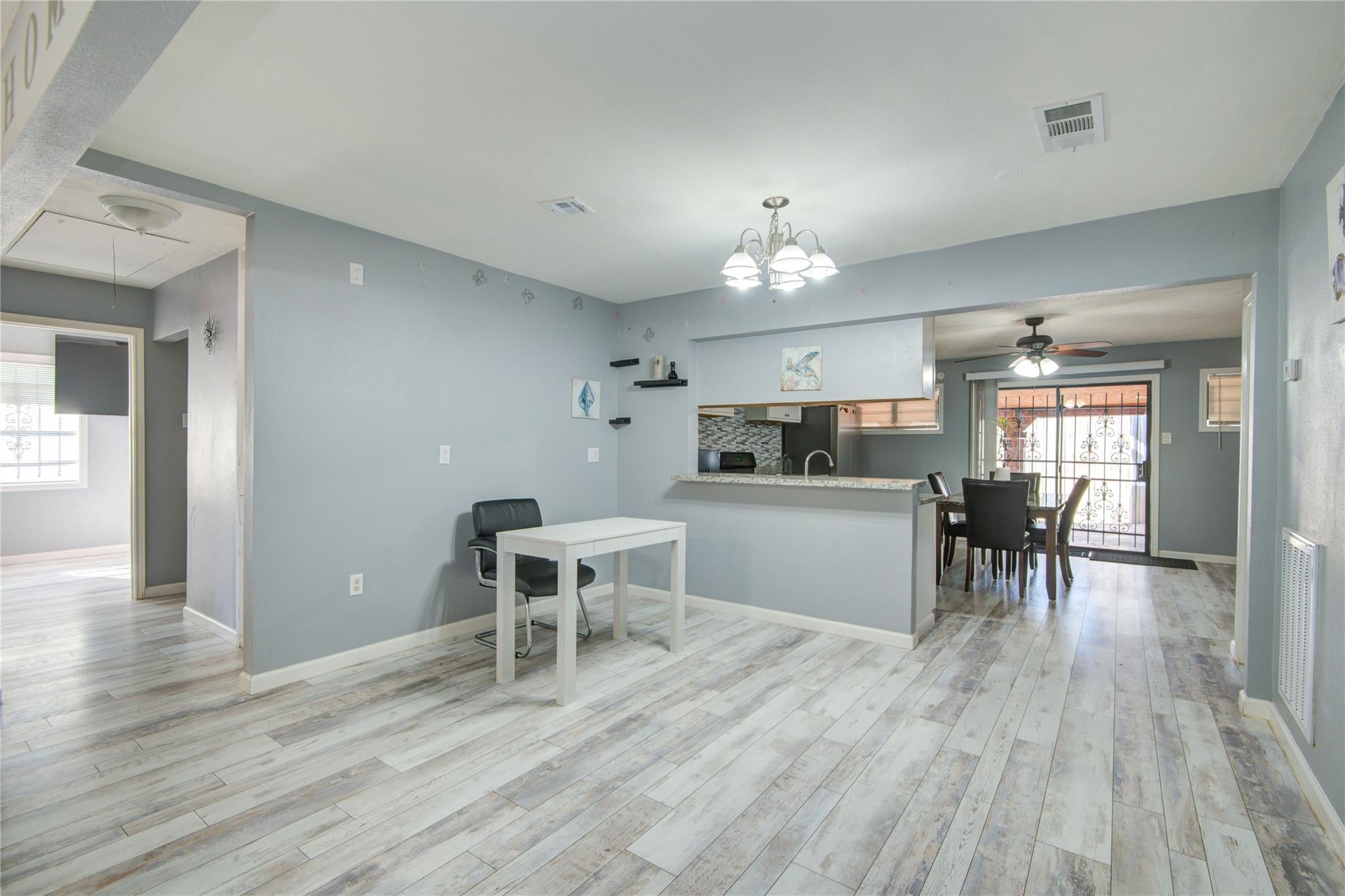 905 Bank Dr, Galena Park, TX 77547 photo