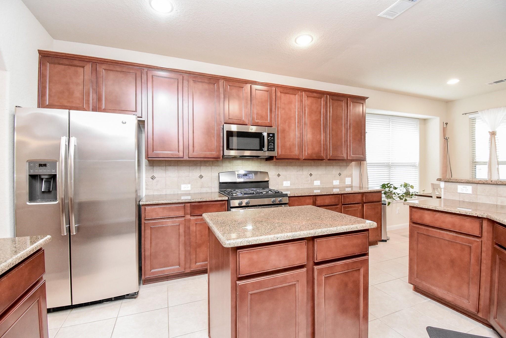 17634 Yorkhill Ct, Richmond, TX 77407 photo