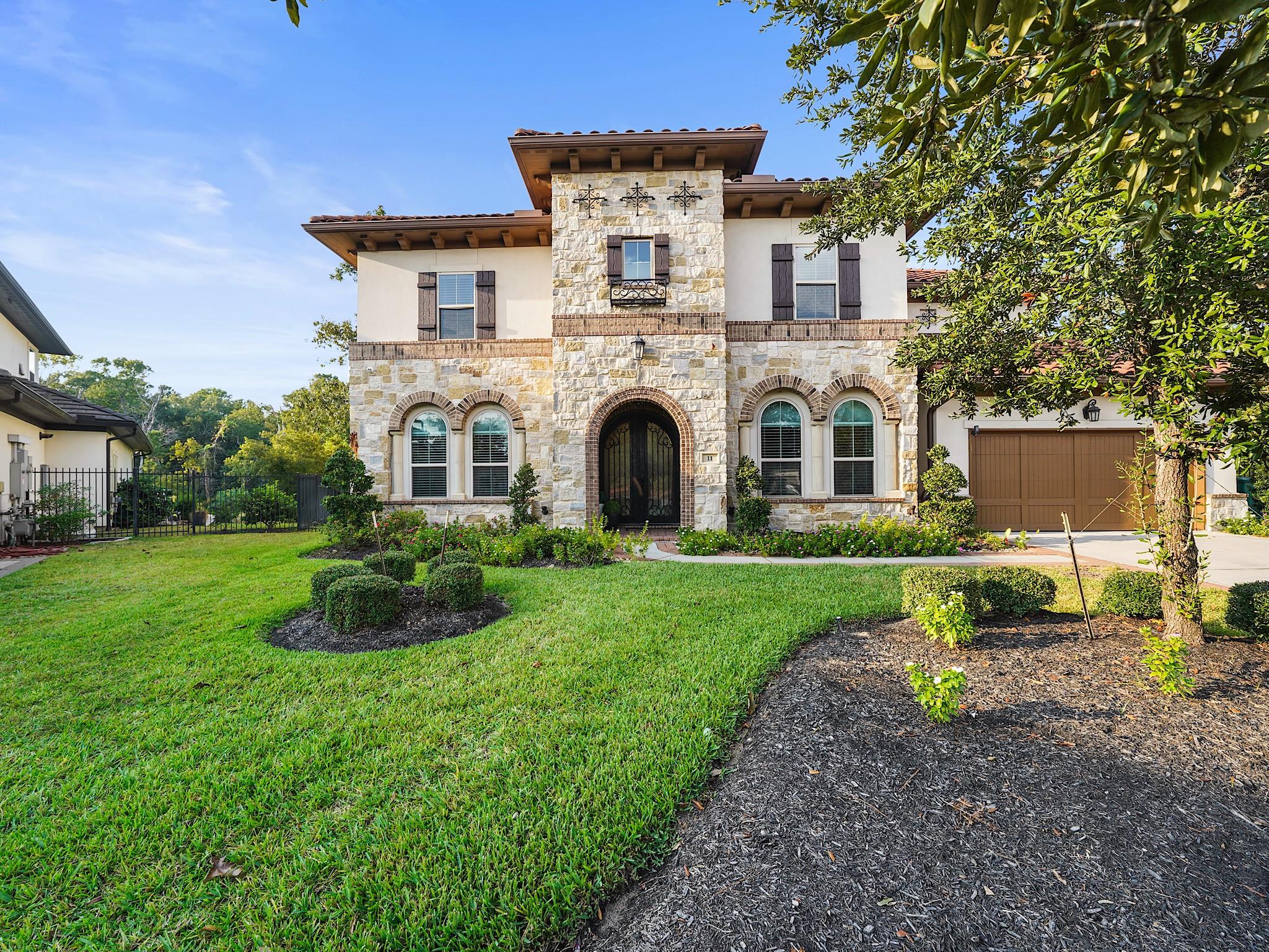 11 Kimberling Ct, Tomball, TX 77375 photo