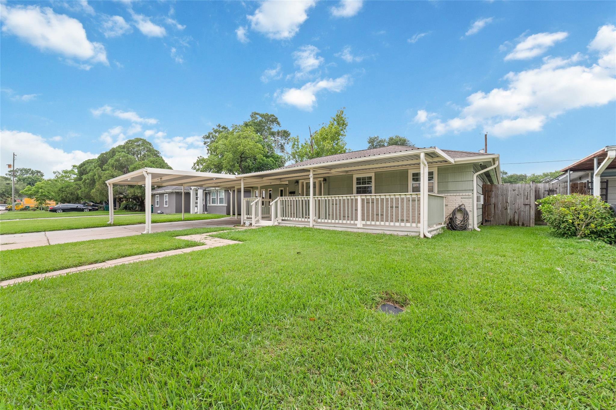 3511 Guthrie Dr, Pasadena, TX 77503