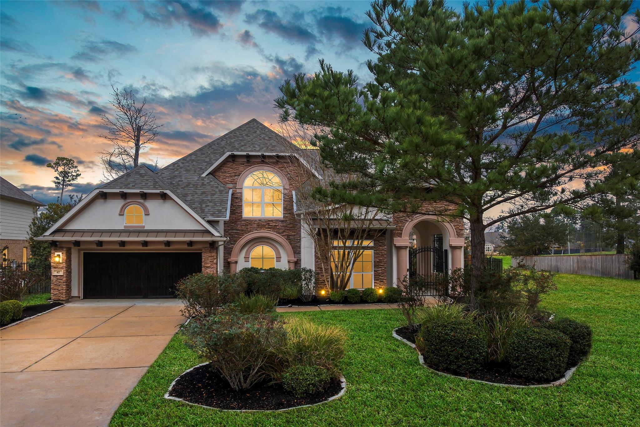 42 Shallowford Pl, Tomball, TX 77375