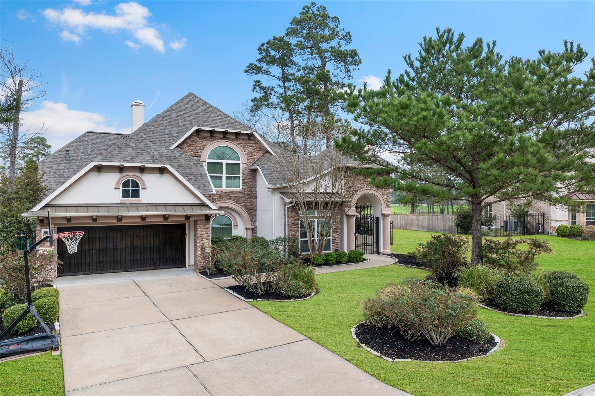42 Shallowford Pl, Tomball, TX 77375 photo