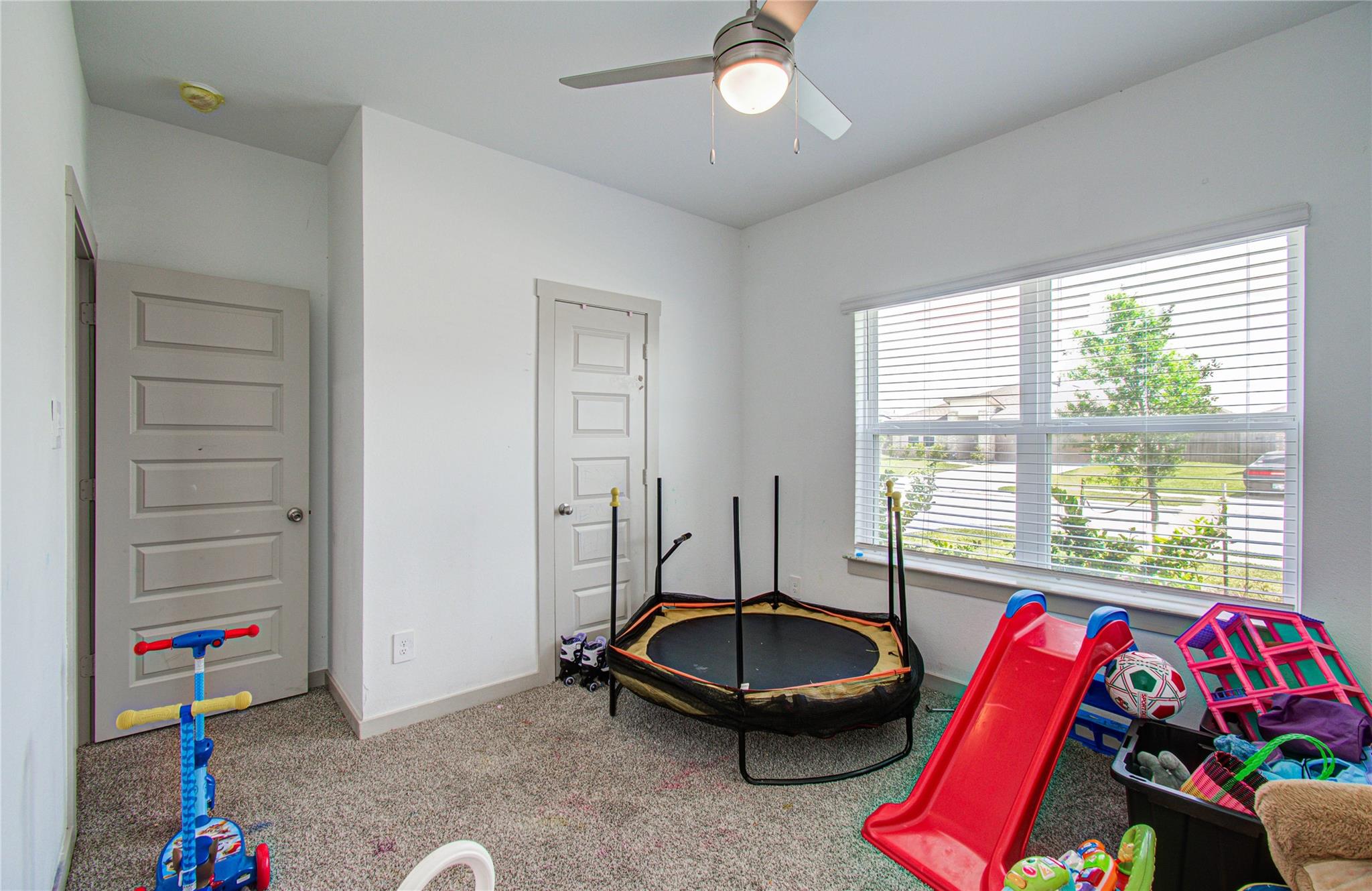 22 Desert Spring Ln, Manvel, TX 77578 photo