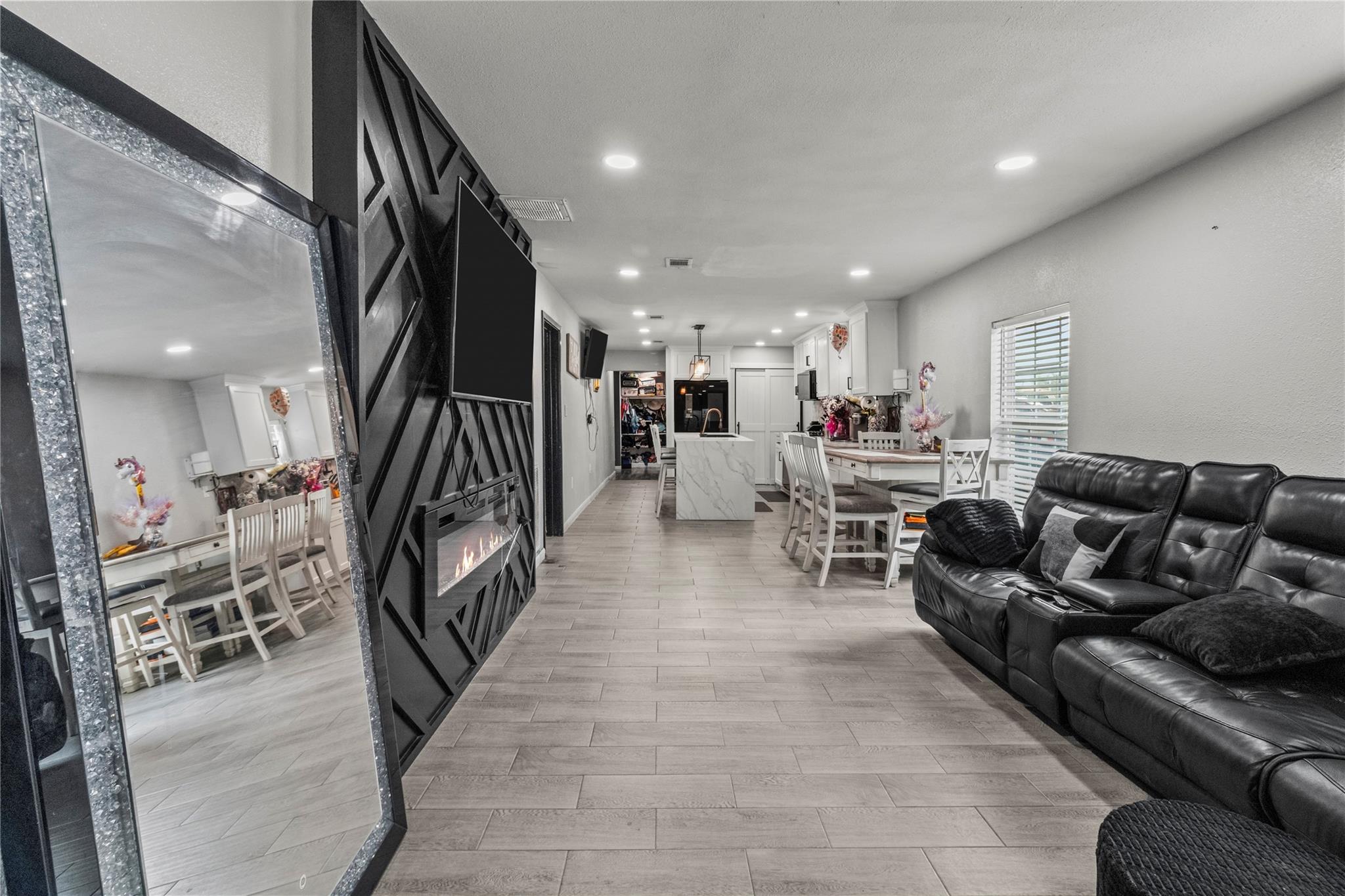 9739 Cargill St, Houston, TX 77029 photo
