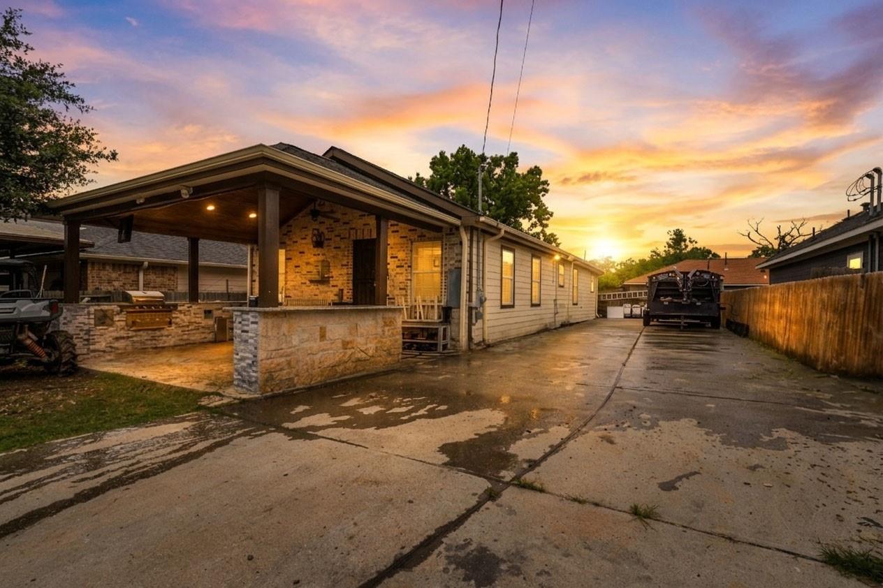 9739 Cargill St, Houston, TX 77029