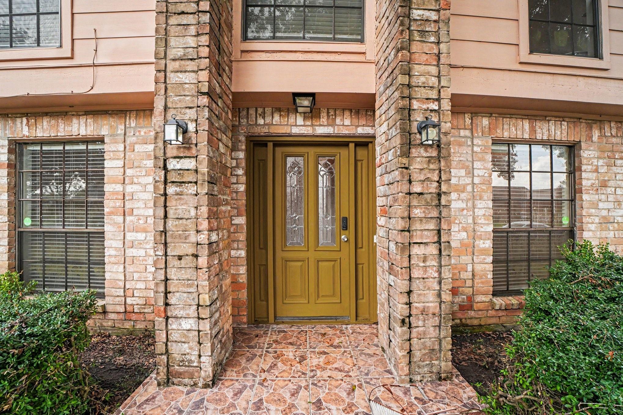 7911 Bayou Forest Dr, Houston, TX 77088 photo