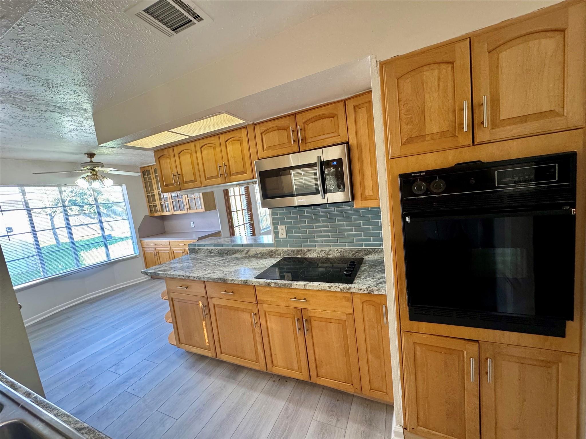 11402 Concho St, Houston, TX 77072 photo
