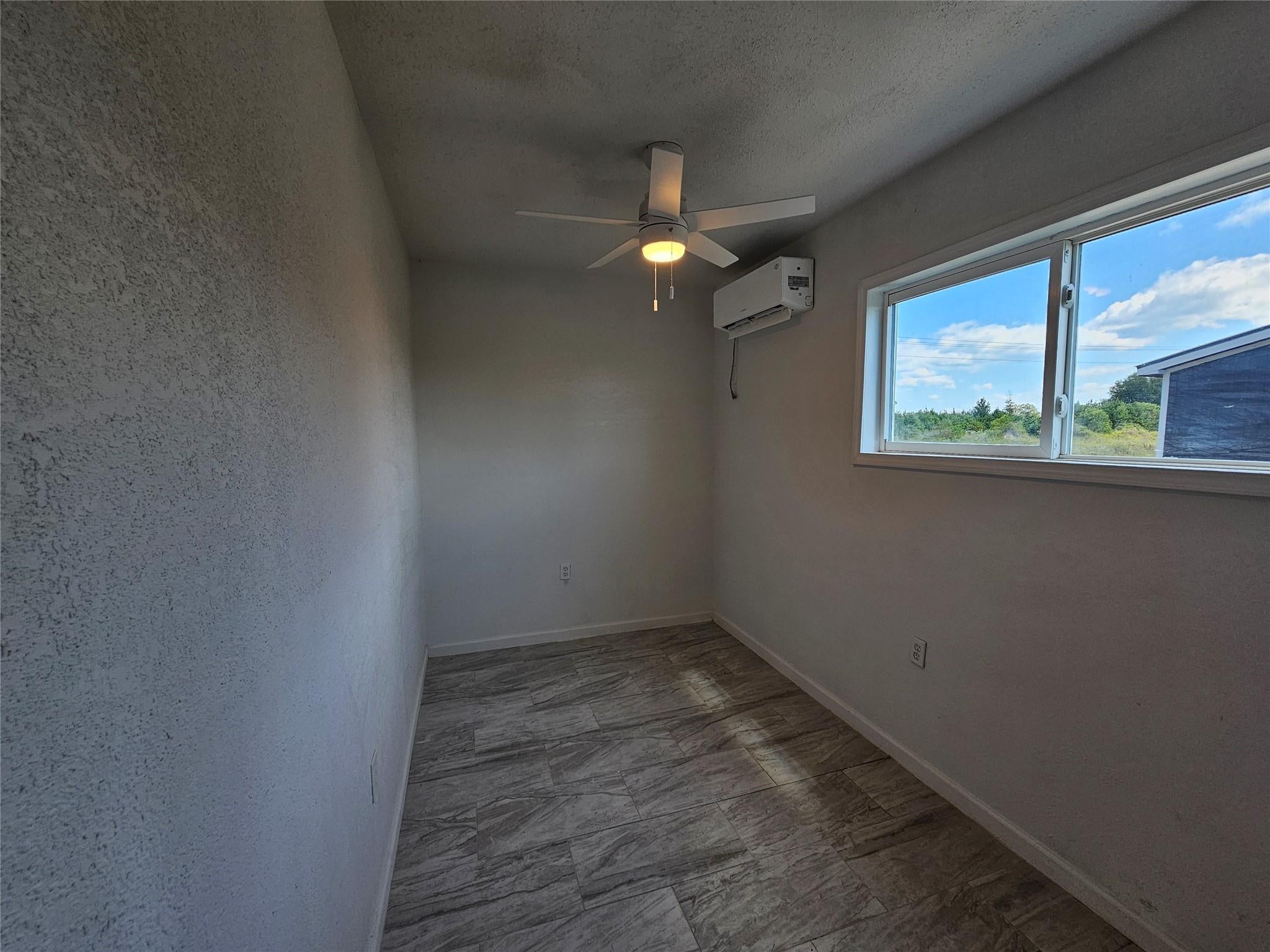 1368 Road 5735, Cleveland, TX 77327 photo