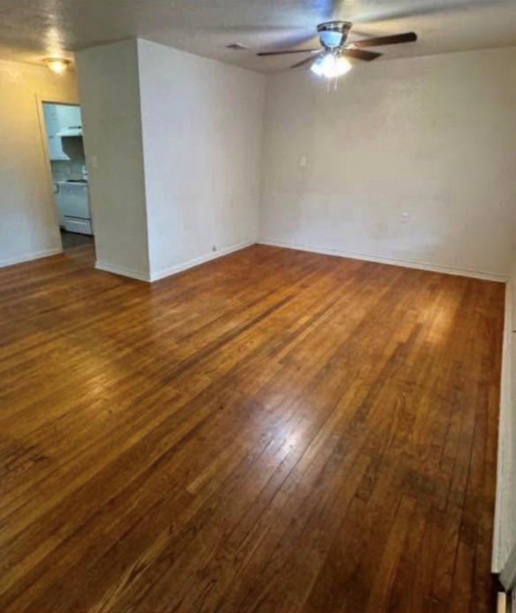 1413 Brazos Ave, La Marque, TX 77568 photo