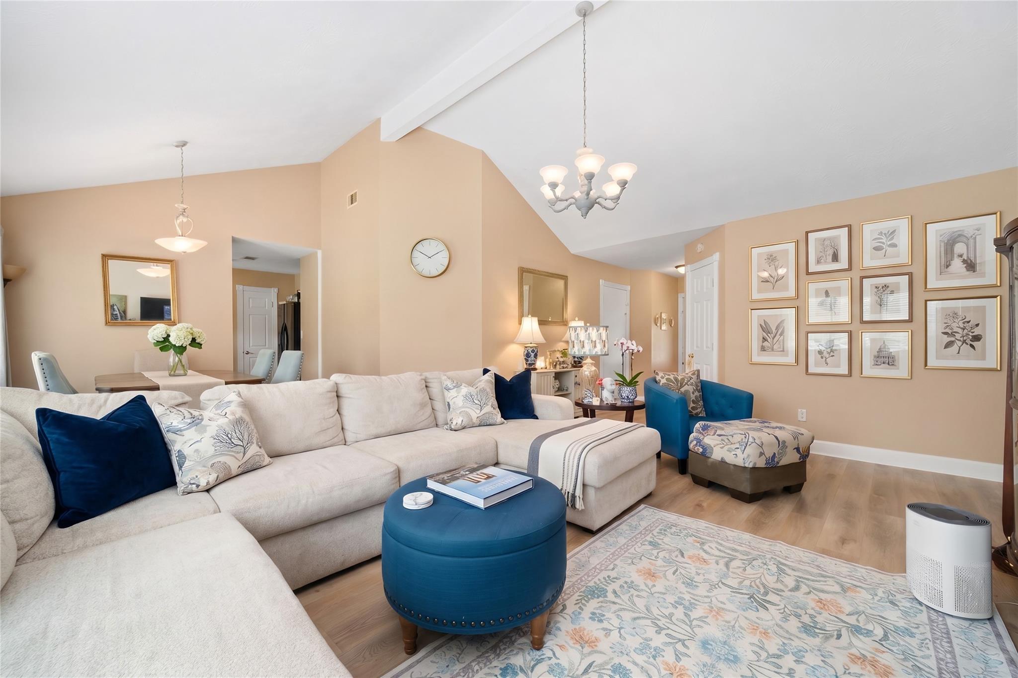302 Forest Hills Dr, League City, TX 77573 photo