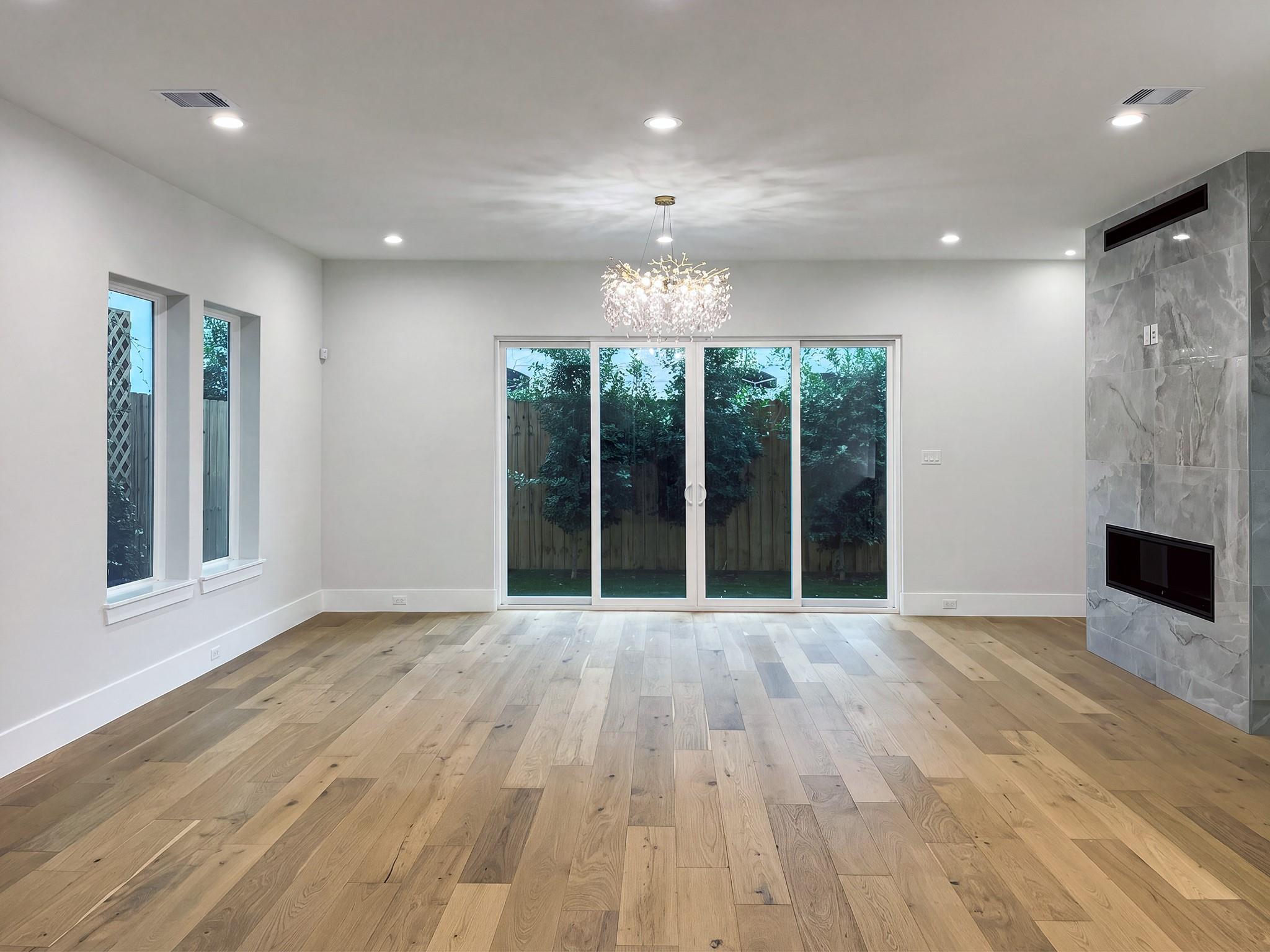 902 Knox St, Houston, TX 77007 photo