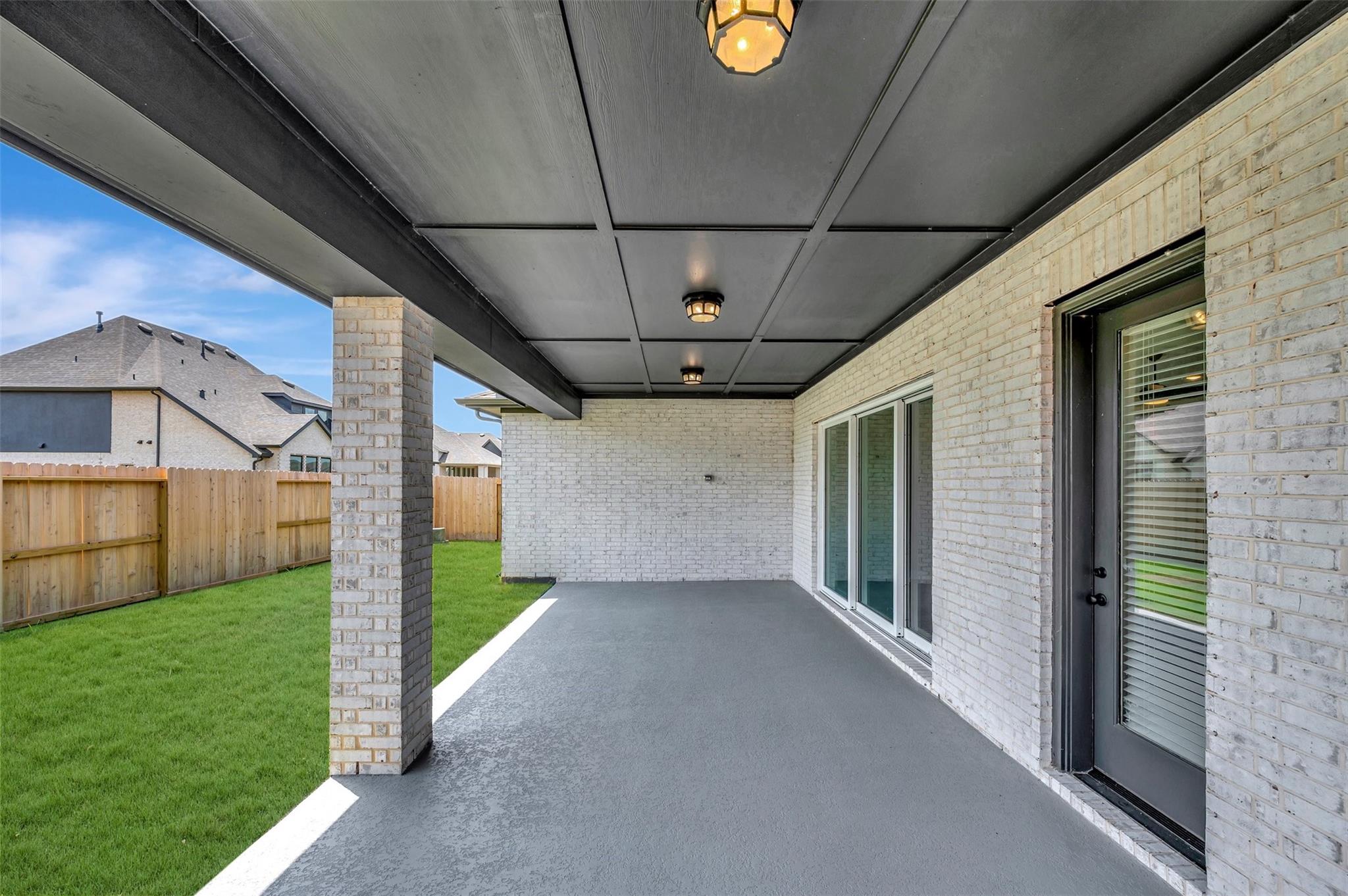 12134 Jacob Ln, Mont Belvieu, TX 77523 photo
