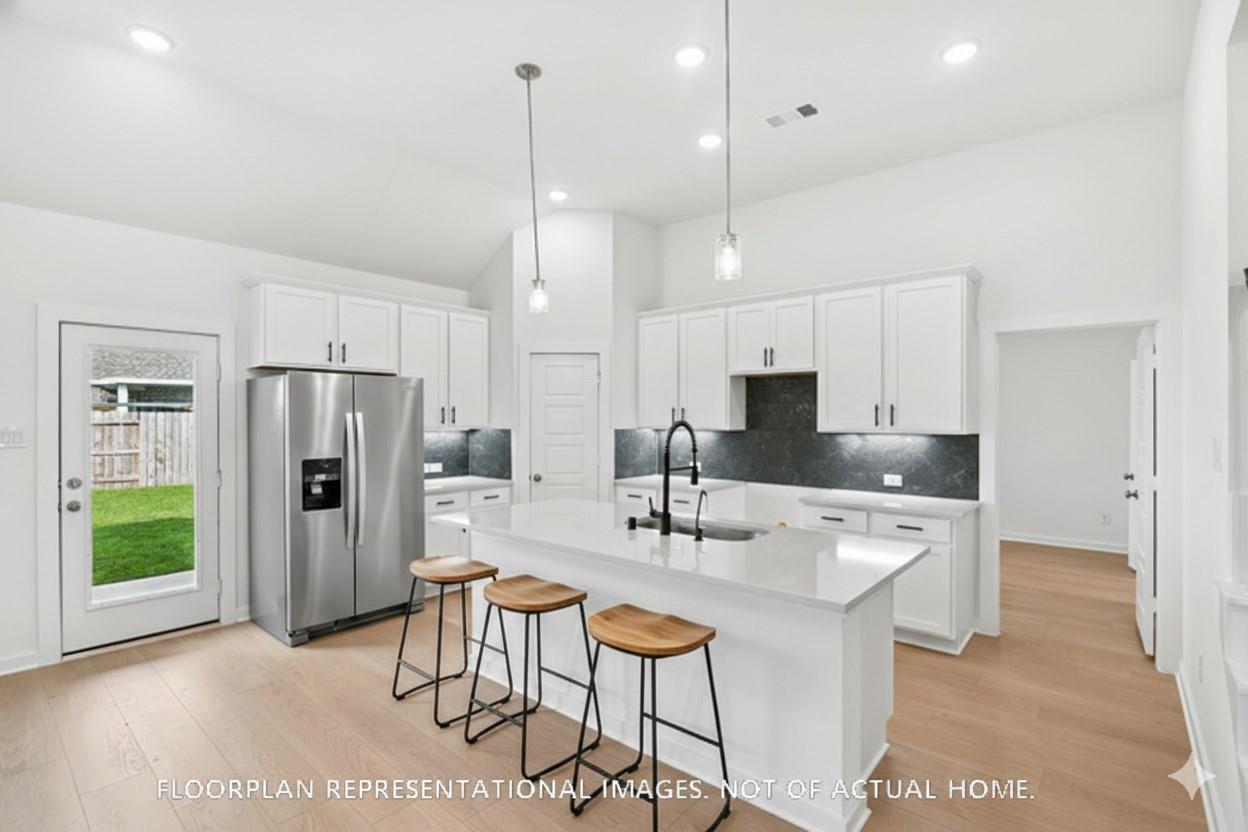 3625 Reina Reach Ln, Santa Fe, TX 77510 photo