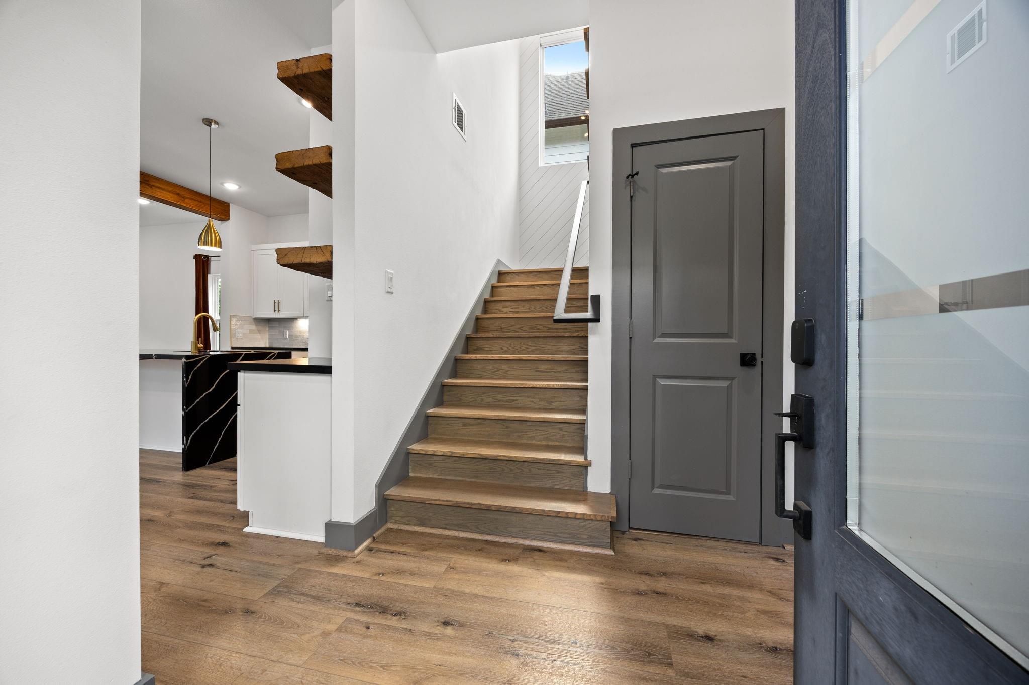 731 E 40 St, Houston, TX 77022 photo