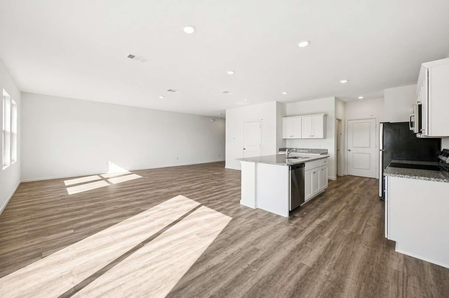 6003 Majestic Creek Trl, Porter, TX 77365 photo