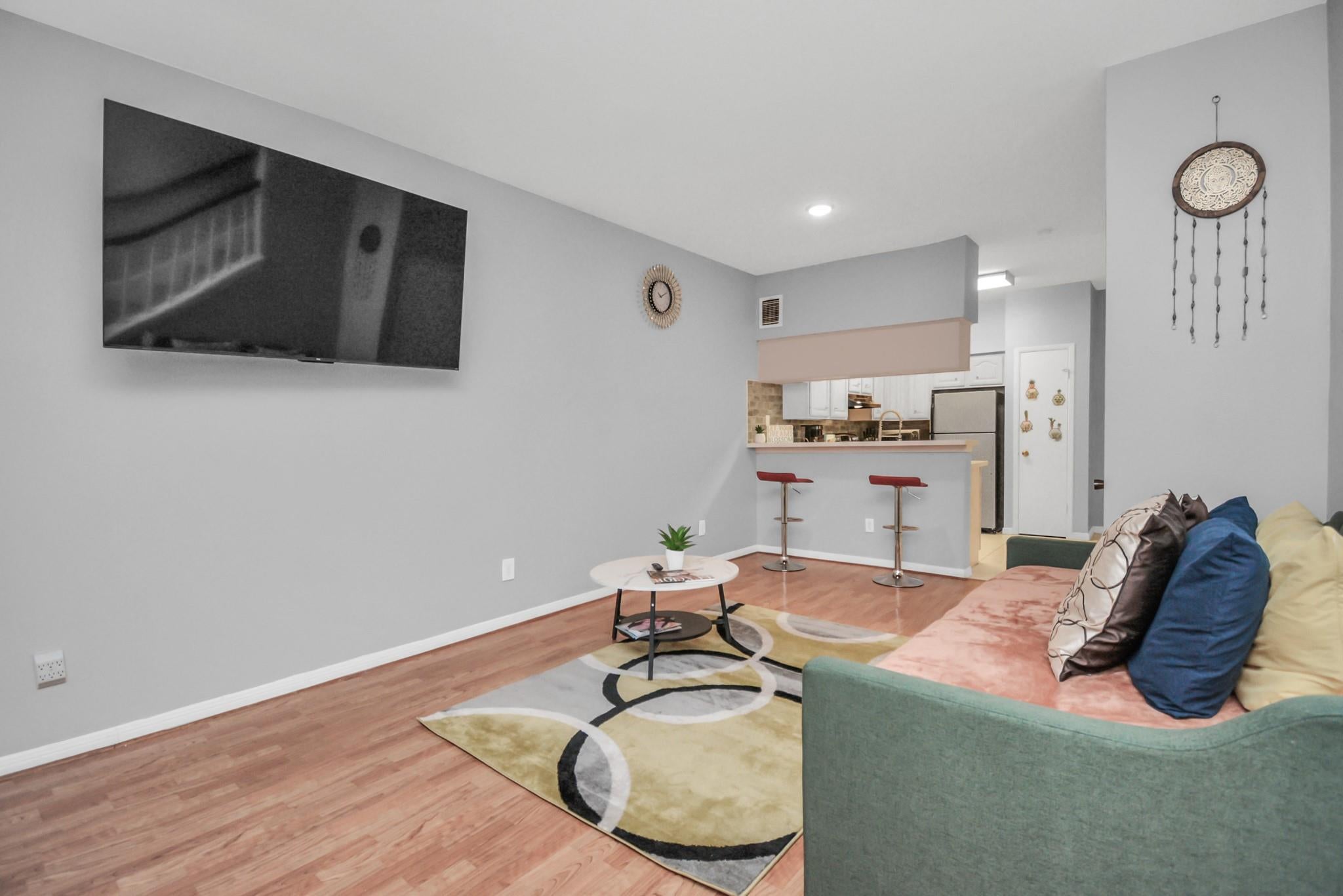 2626 Holly Hall St #1207, Houston, TX 77054 photo