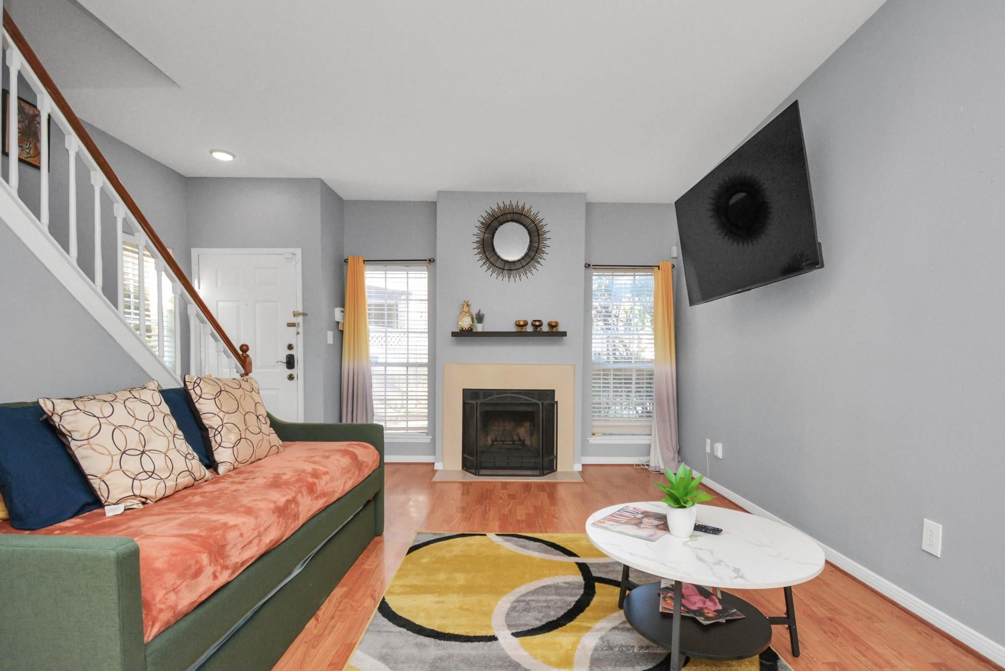 2626 Holly Hall St #1207, Houston, TX 77054 photo
