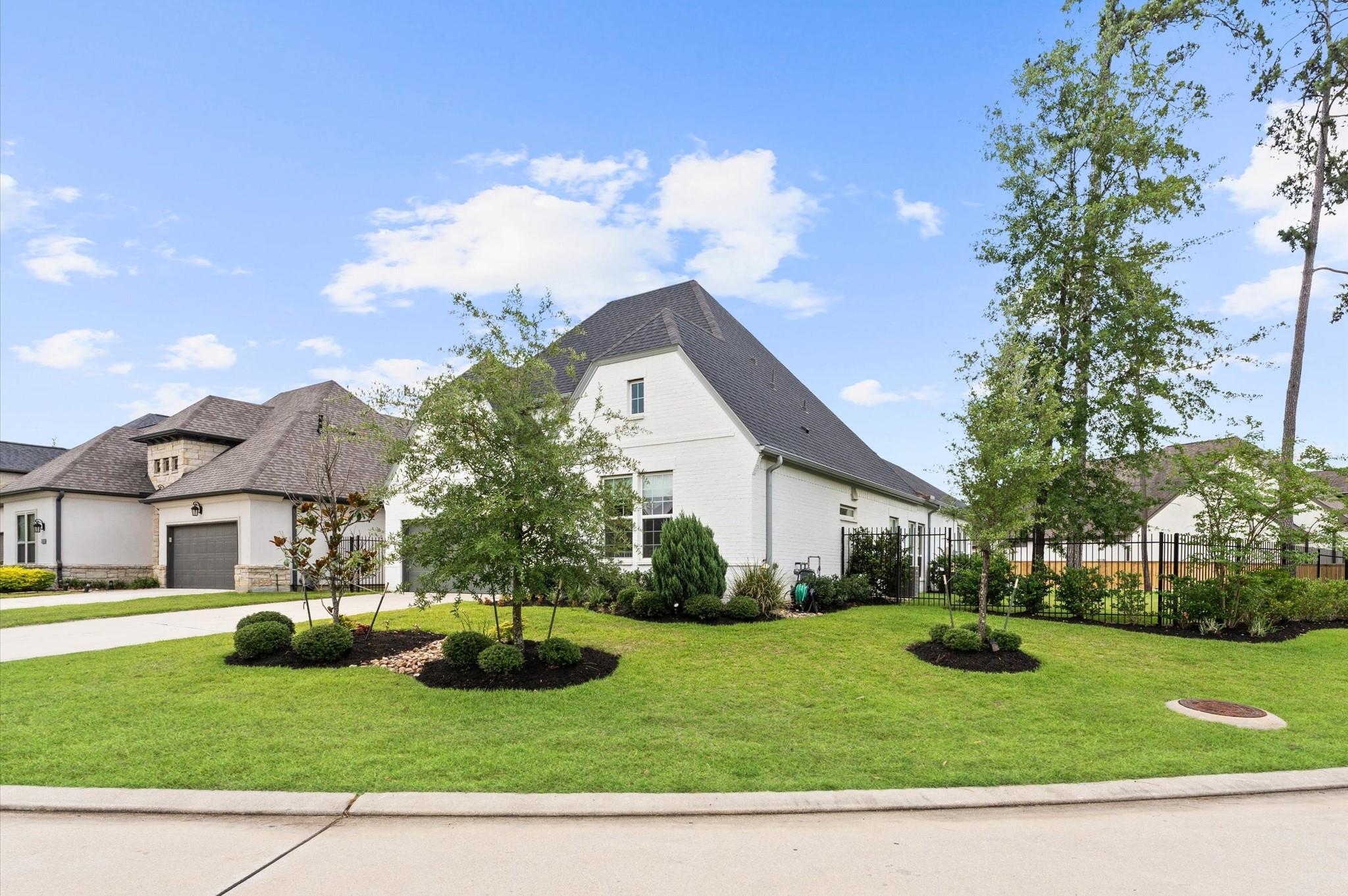 21 Cassena Grove Dr, Tomball, TX 77375 photo