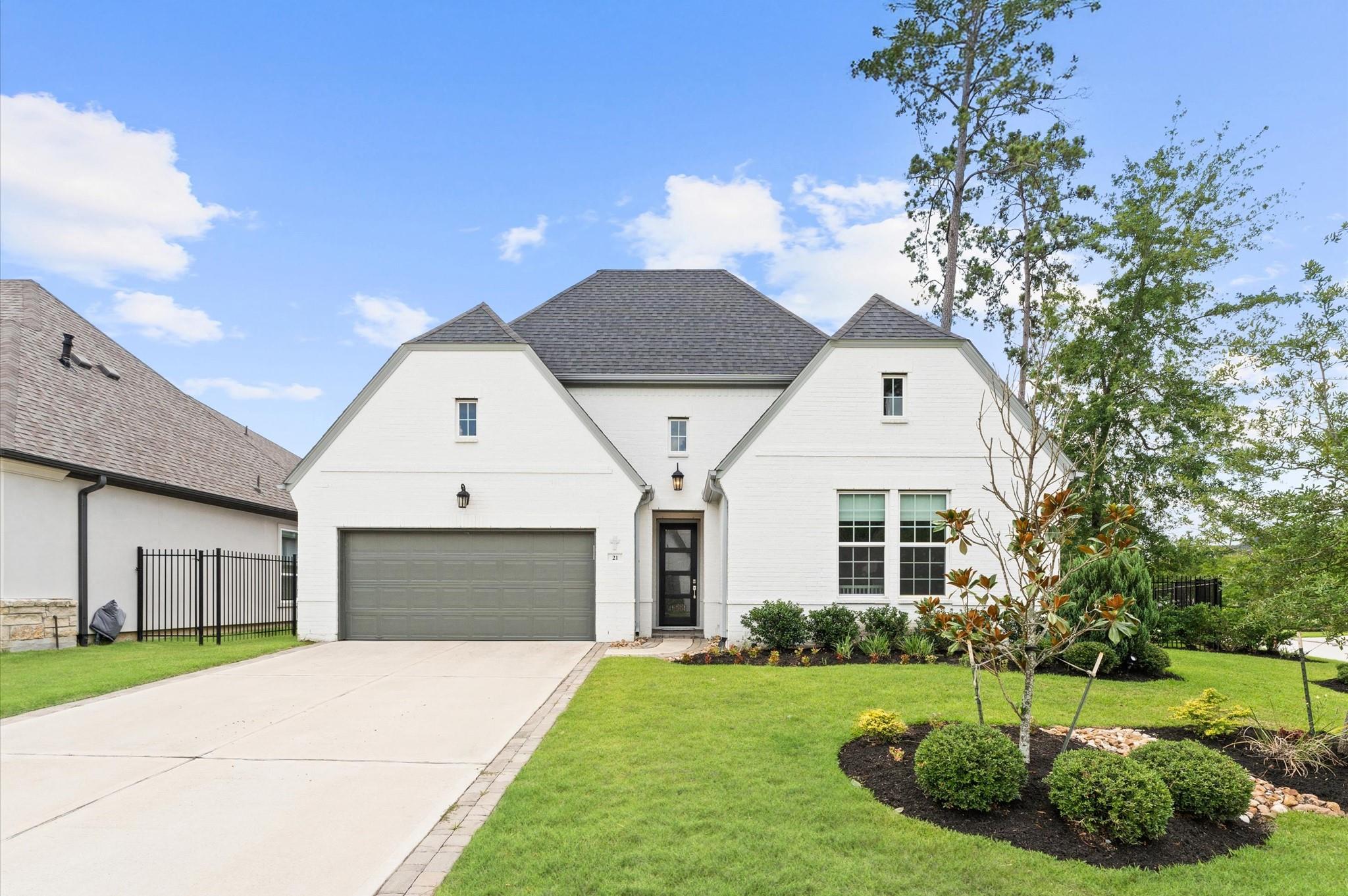21 Cassena Grove Dr, Tomball, TX 77375
