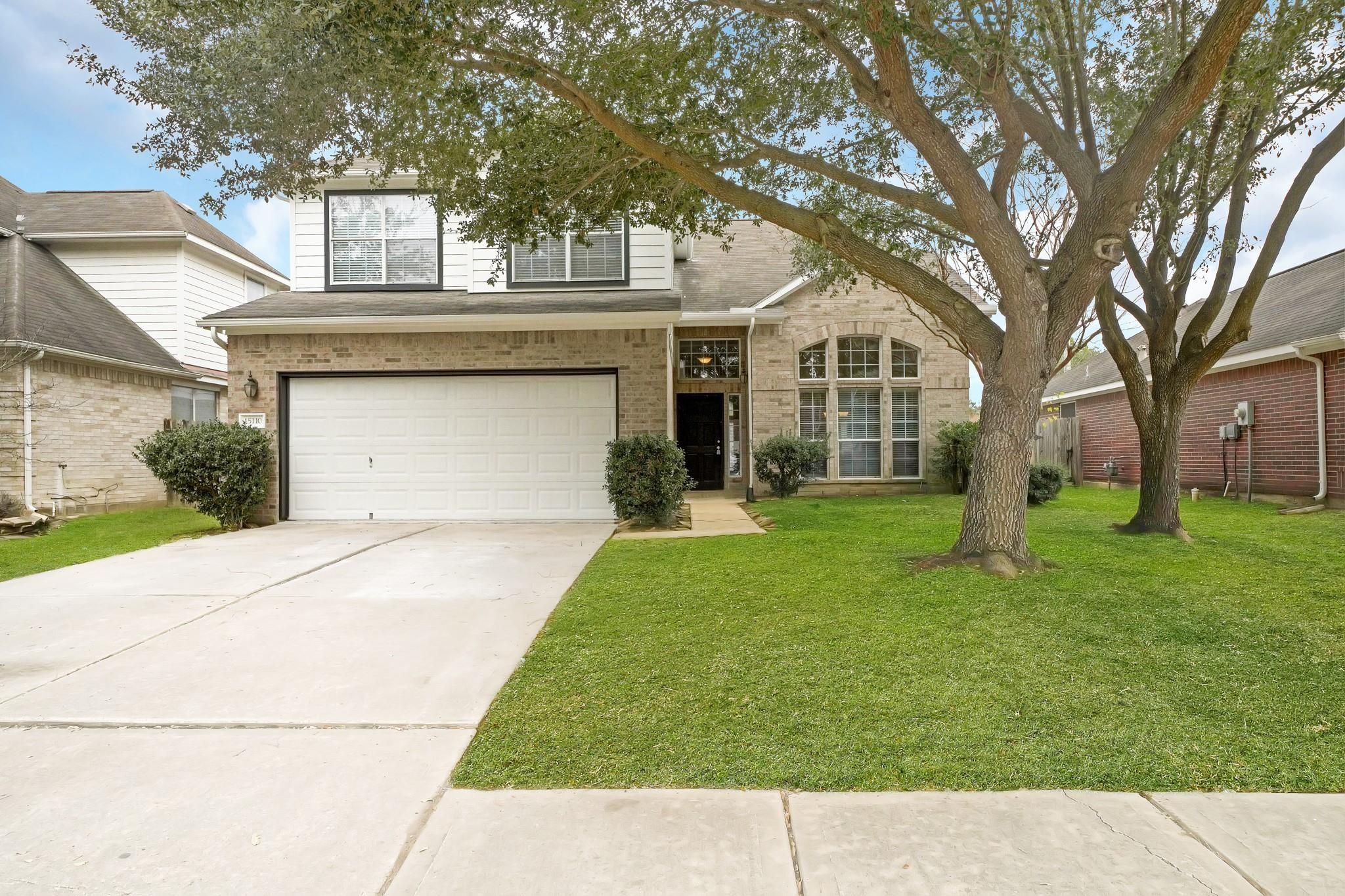15110 Brookwood Bridge Ln, Sugar Land, TX 77498