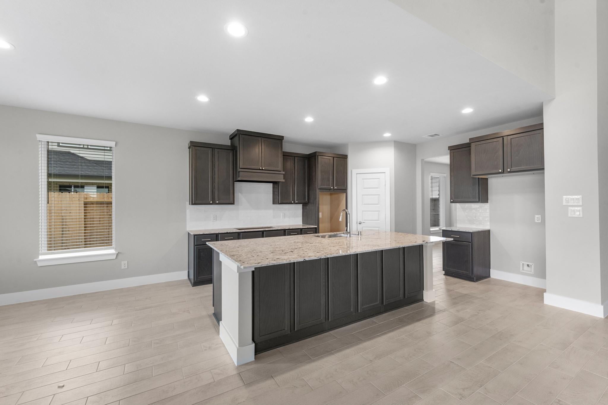 2930 Belle Tree Ln, Katy, TX 77493 photo