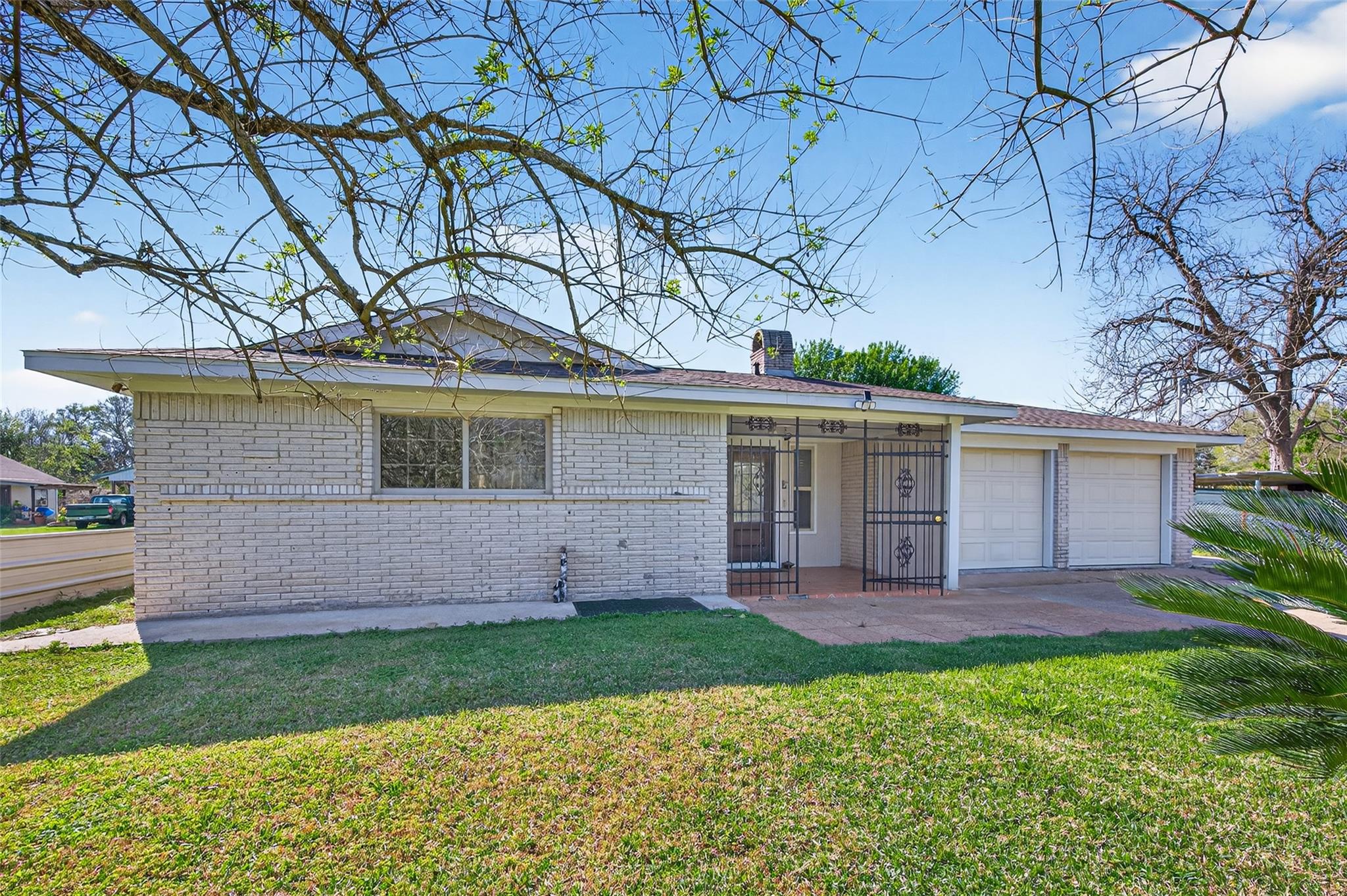 13902 Ambrose St, Houston, TX 77045 photo