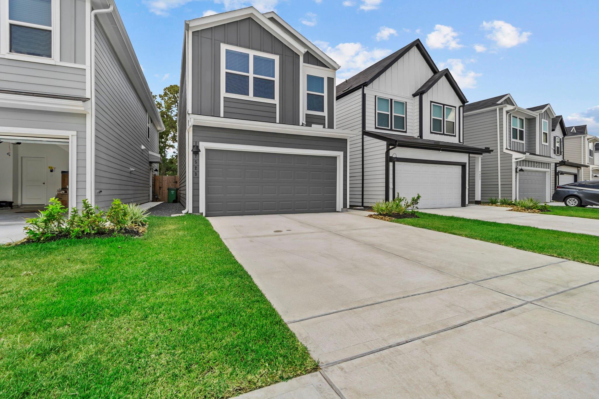 7523 Bella Spring, Houston, TX 77044 photo