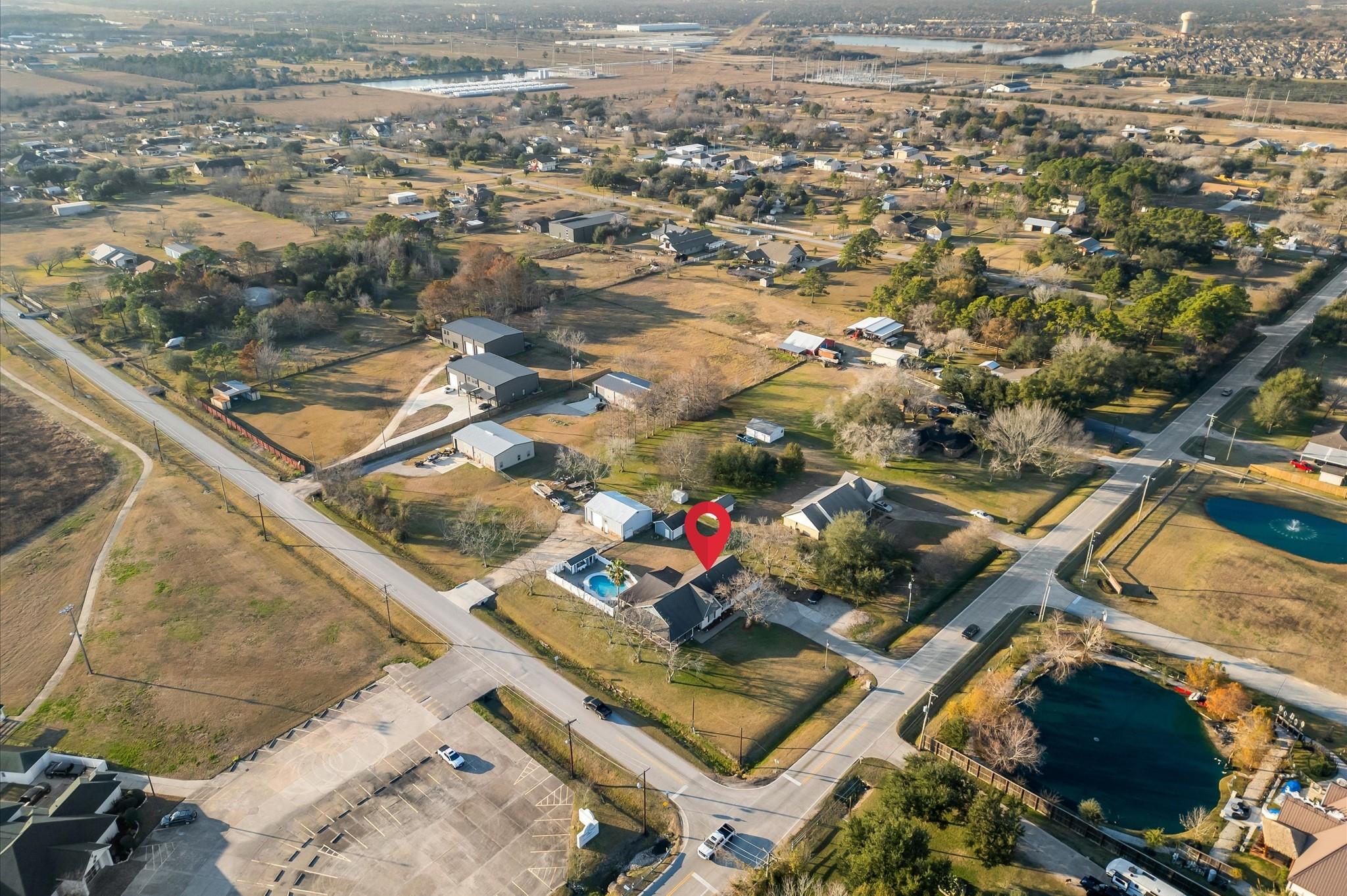 1840 Caroline St, Dickinson, TX 77539 photo