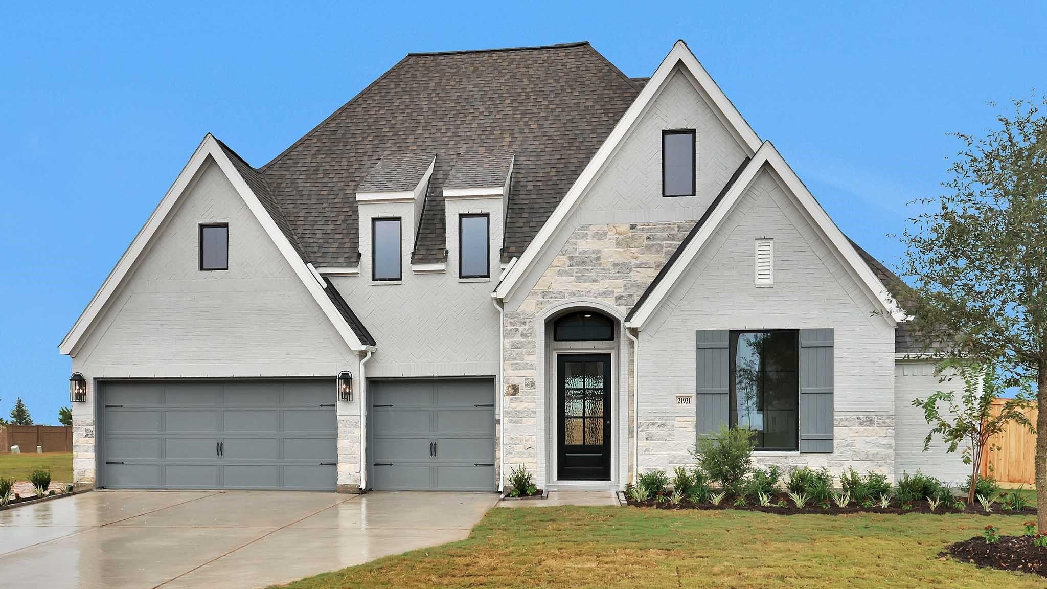21931 Golden Azalea Dr, Hockley, TX 77447