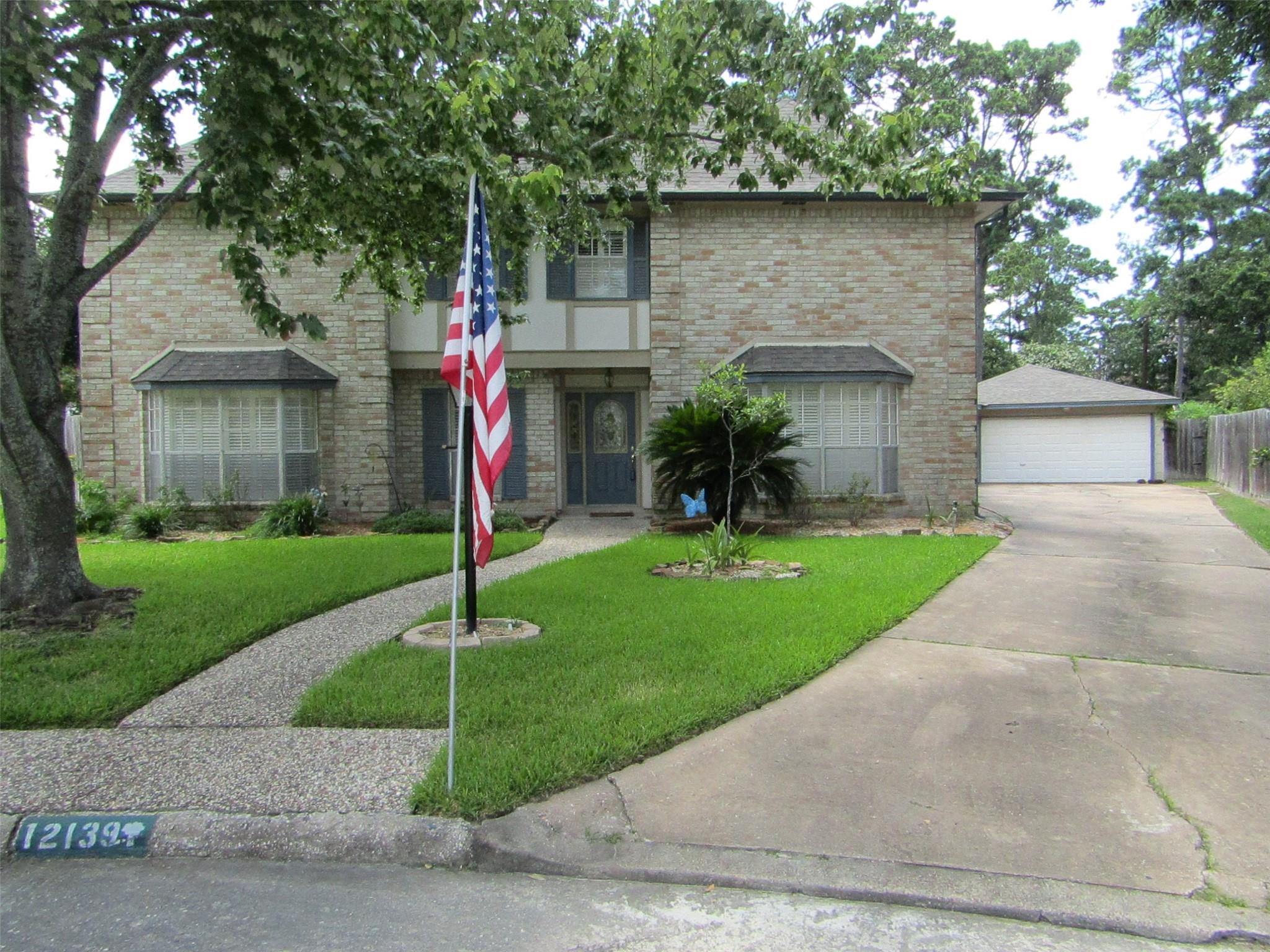 12139 Glenway Dr, Houston, TX 77070 photo