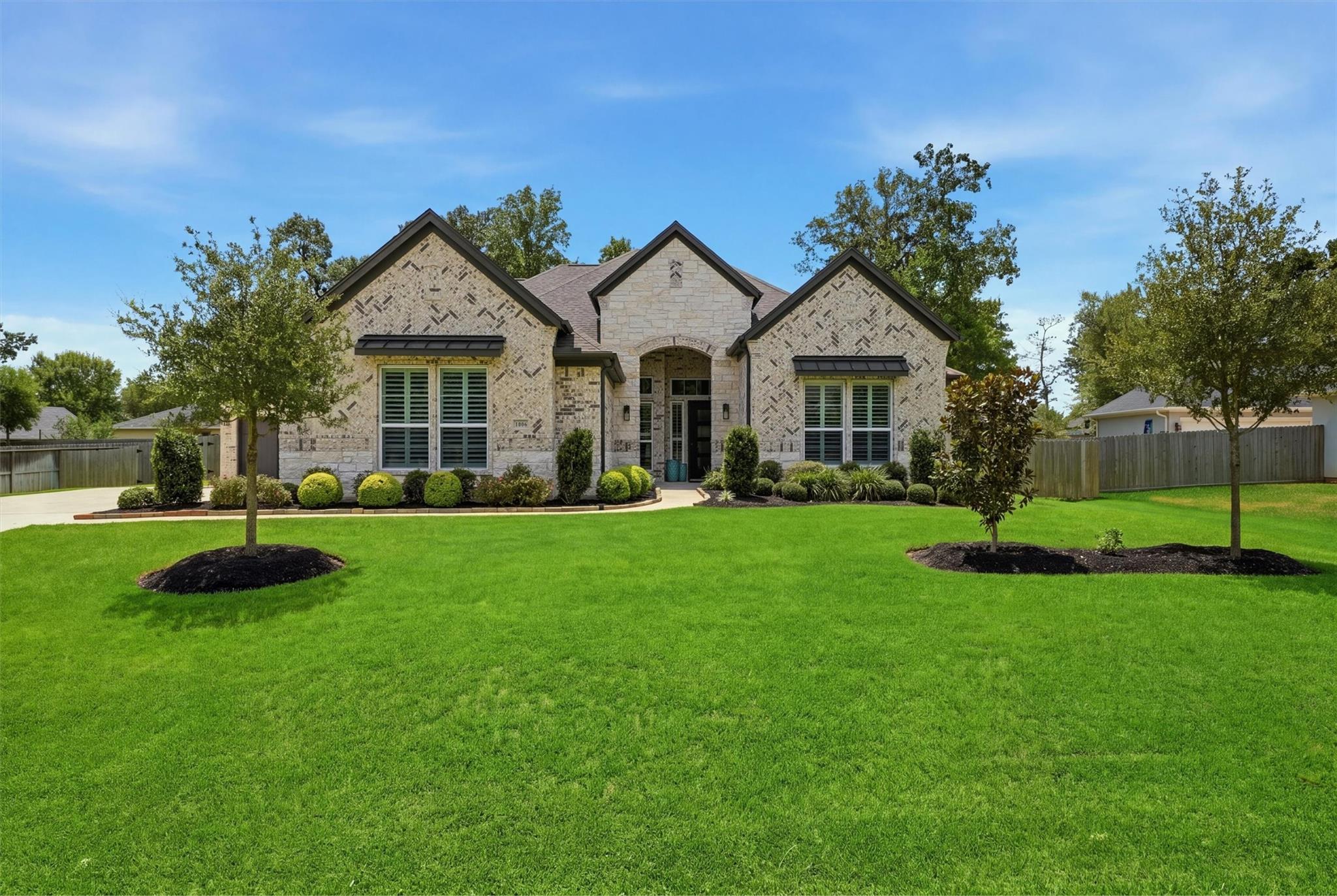 1006 Prescott Dr, Conroe, TX 77301 photo