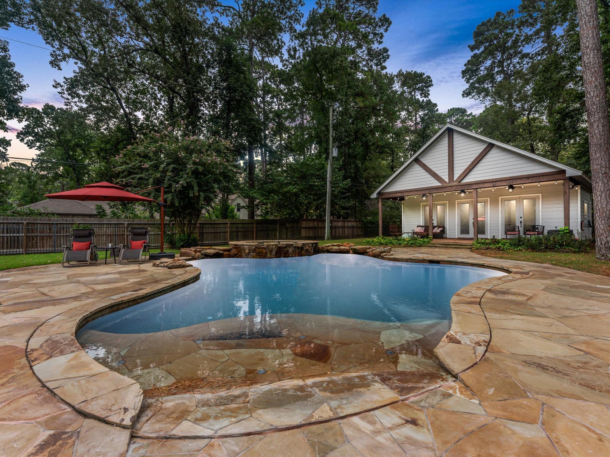 13710 Lost Creek Rd, Tomball, TX 77375