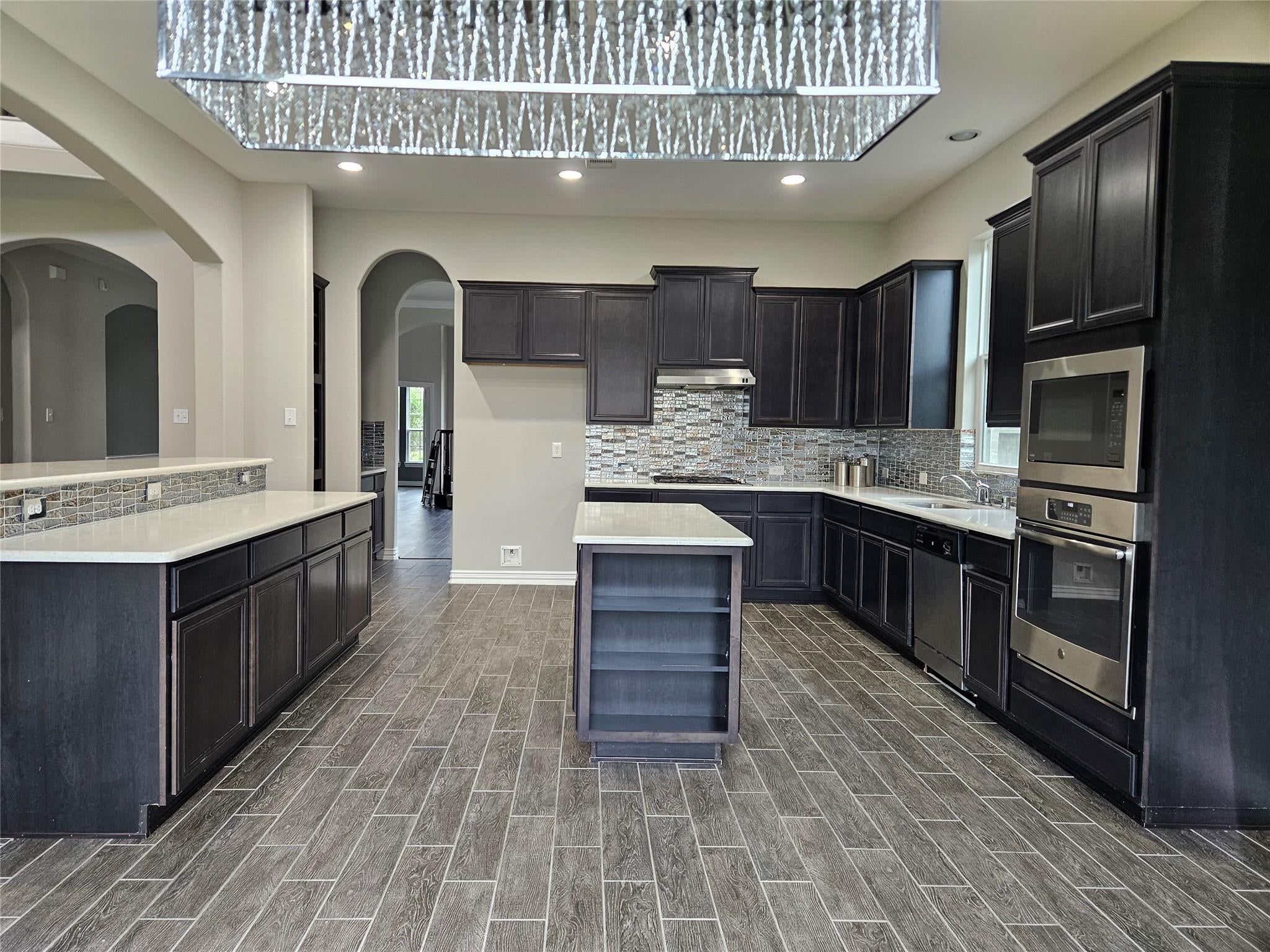 2414 Trocadero Ln, League City, TX 77573 photo