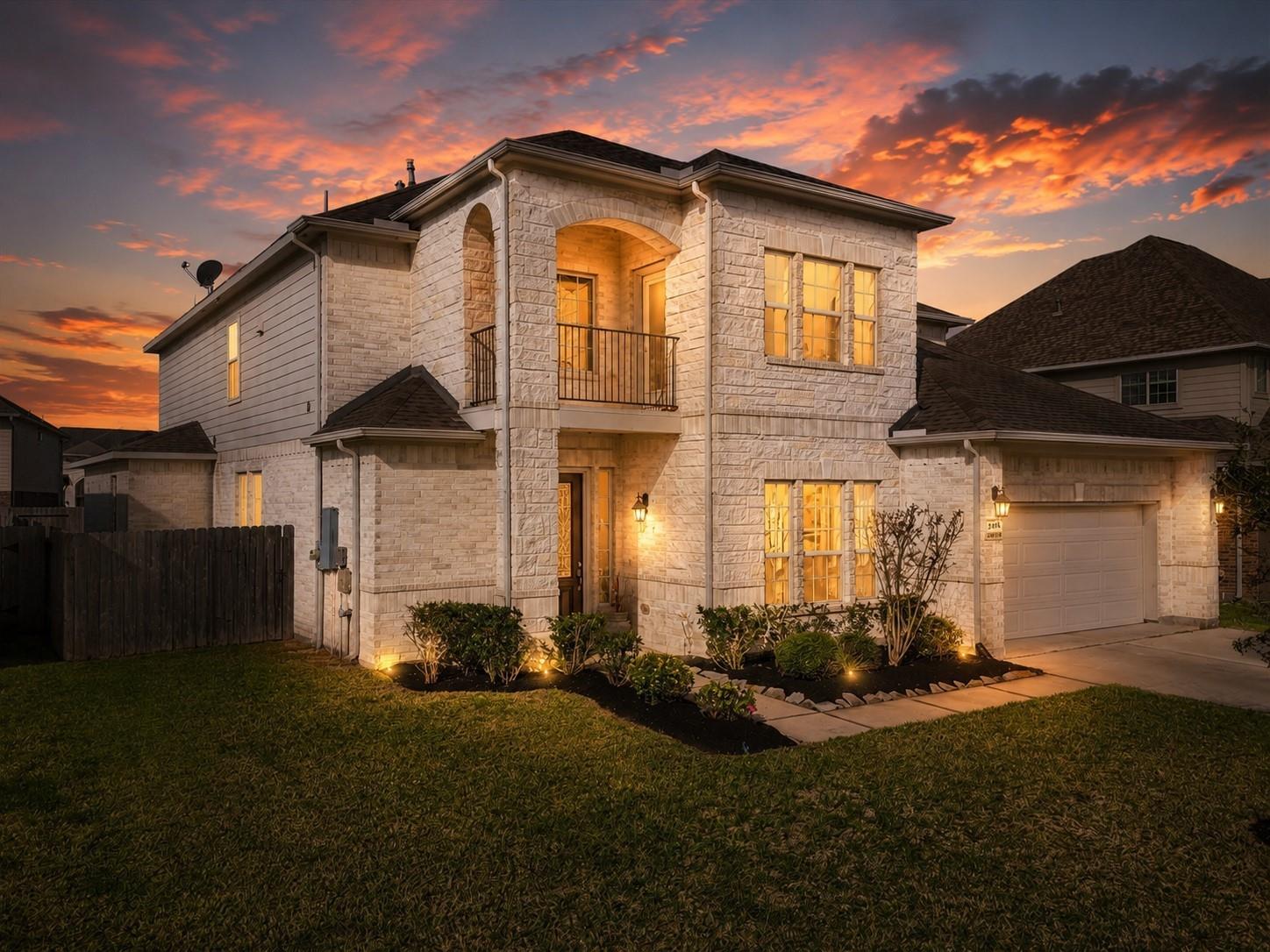2414 Trocadero Ln, League City, TX 77573