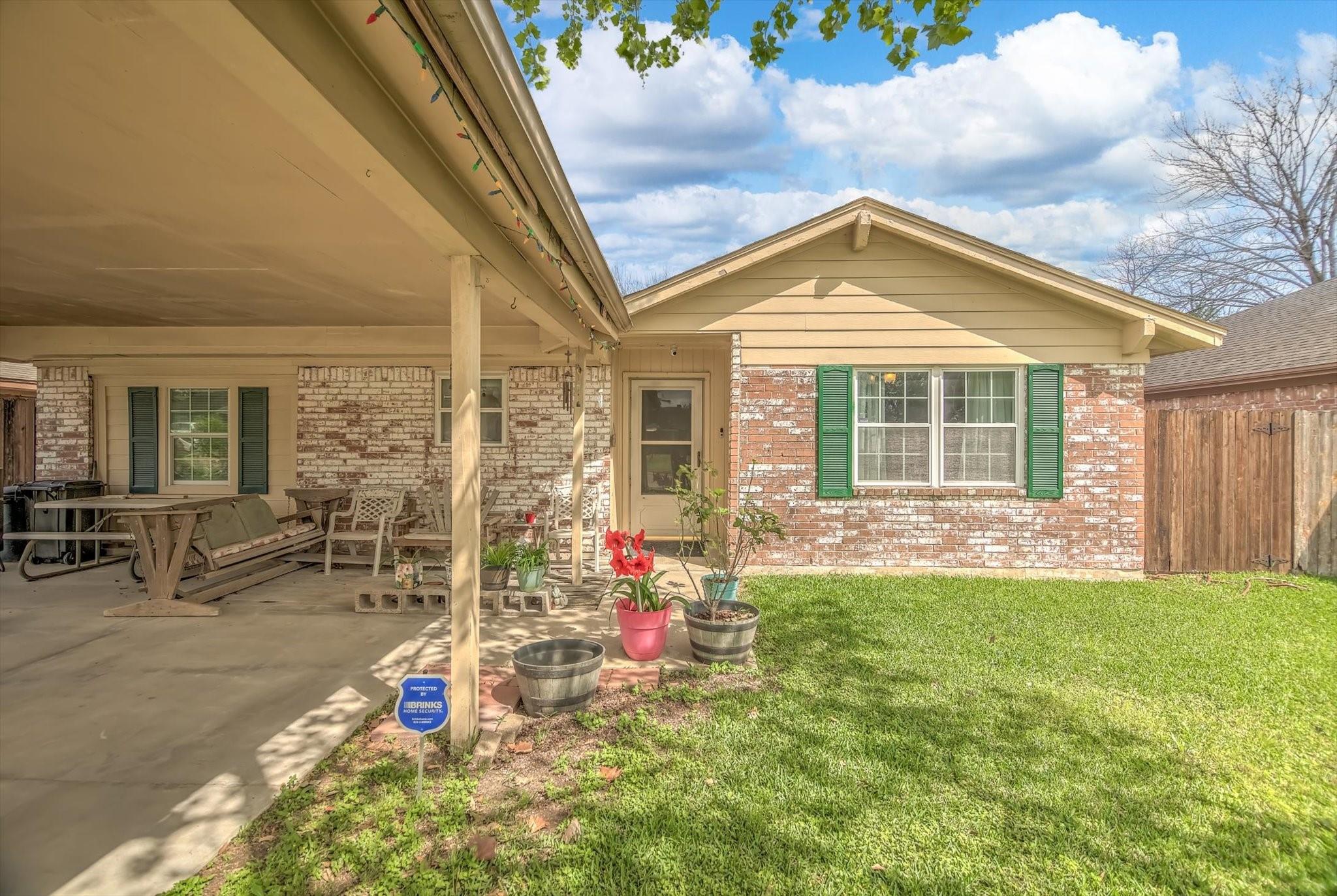 17003 Blairwood Dr, Houston, TX 77049
