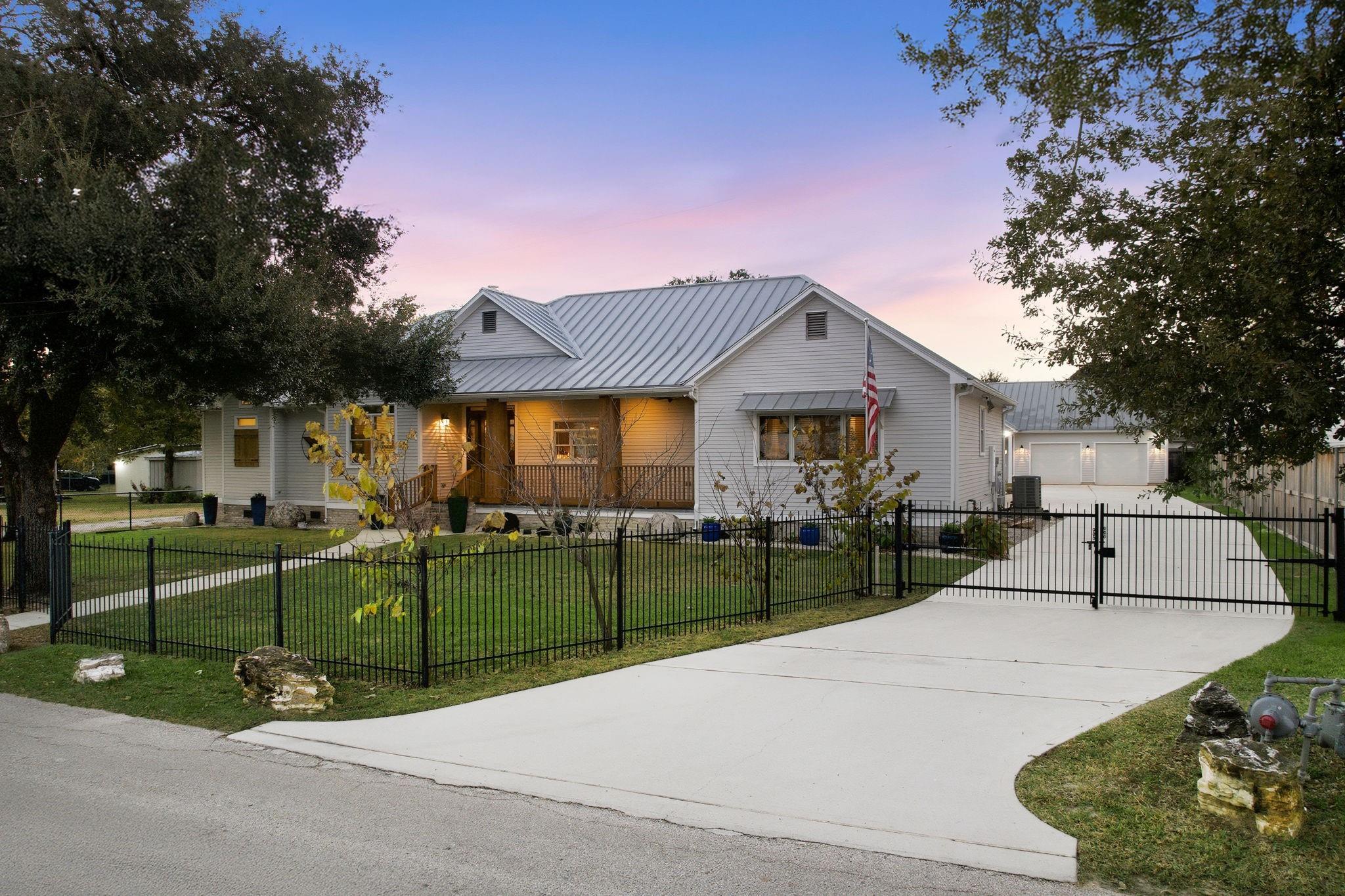 941 Judiway St, Houston, TX 77018