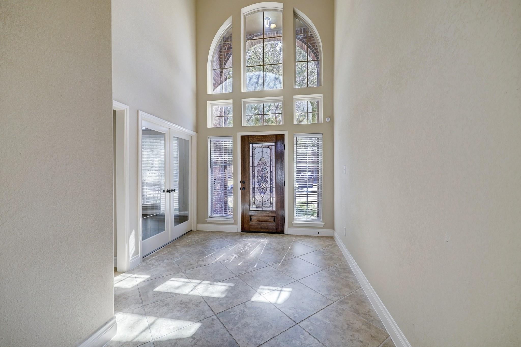 13207 Lone Creek Ln, Pearland, TX 77584