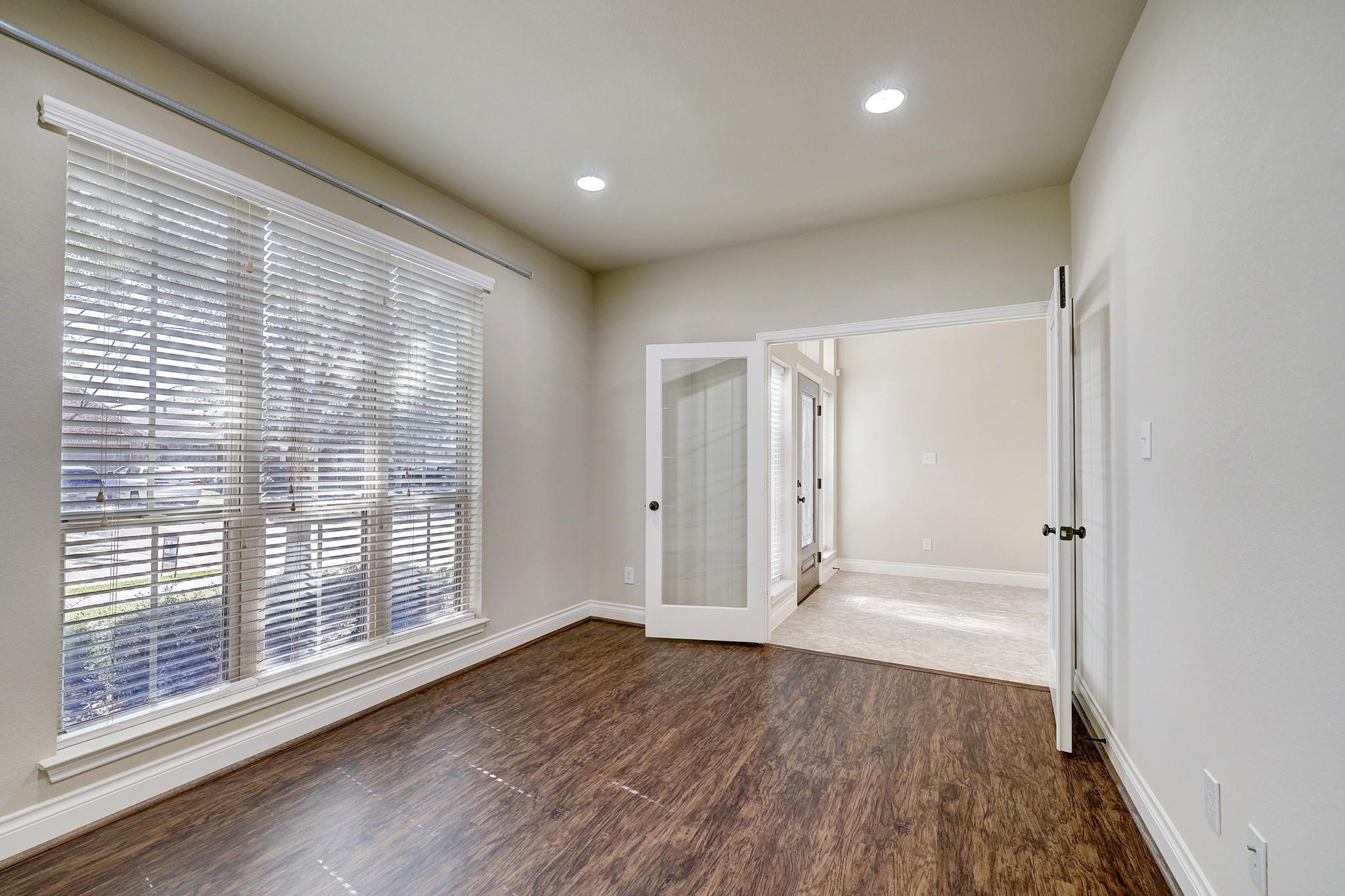 13207 Lone Creek Ln, Pearland, TX 77584 photo