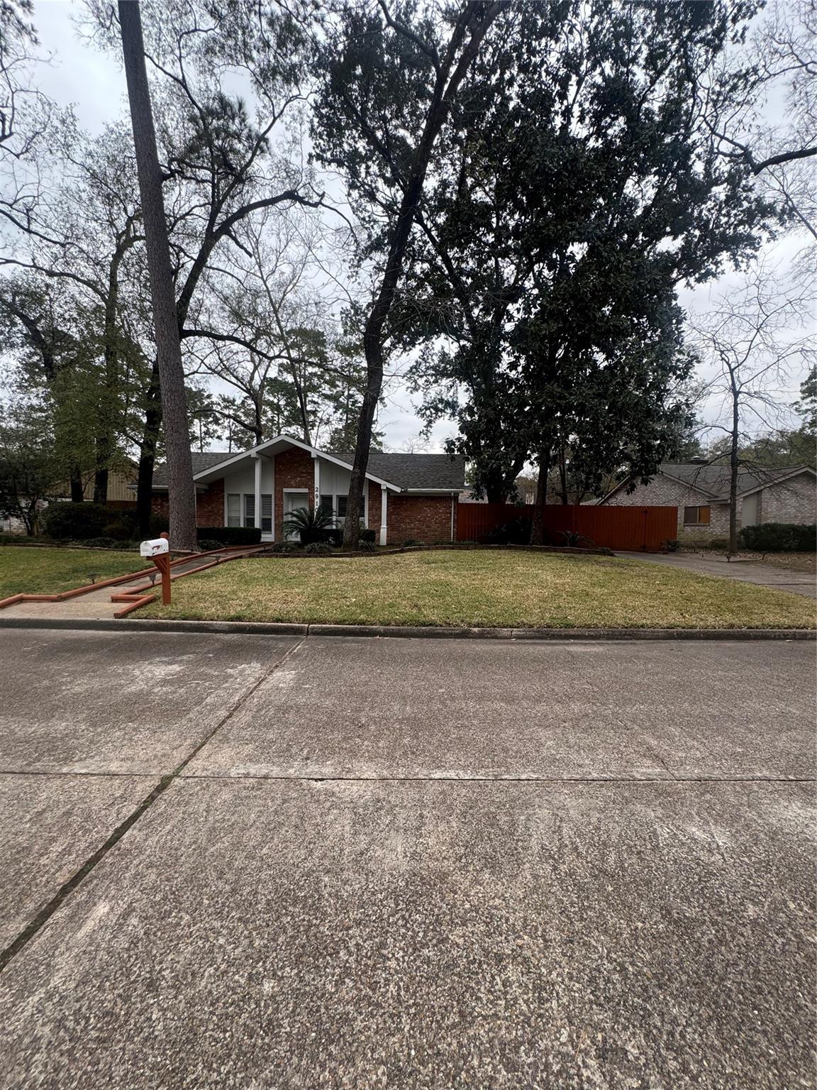 2910 Big Meadows Dr, Houston, TX 77339