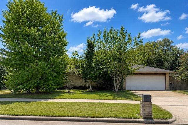 7123 Bahia Ln, Houston, TX 77489