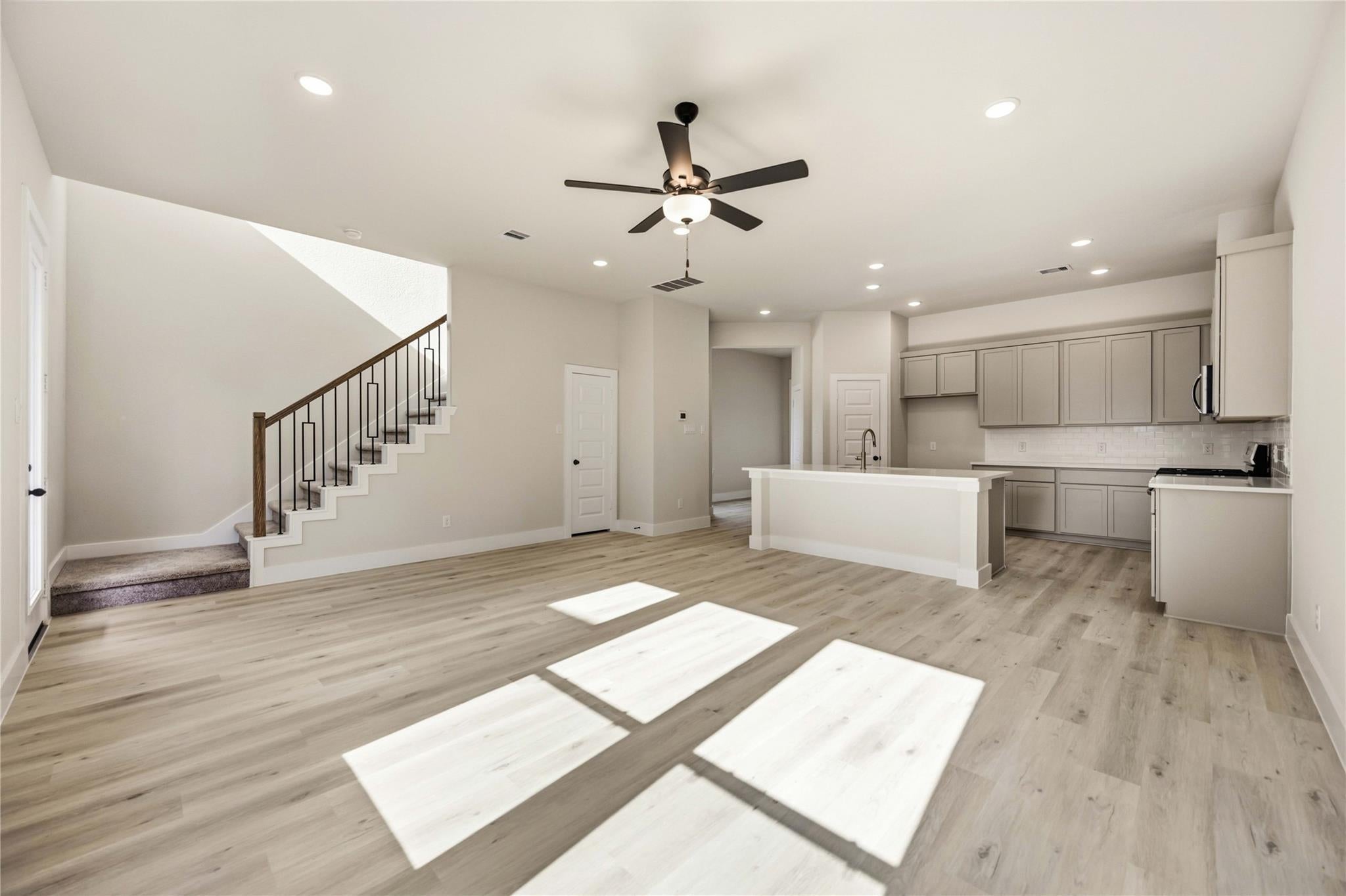 13219 Retiro Dr, Houston, TX 77047 photo