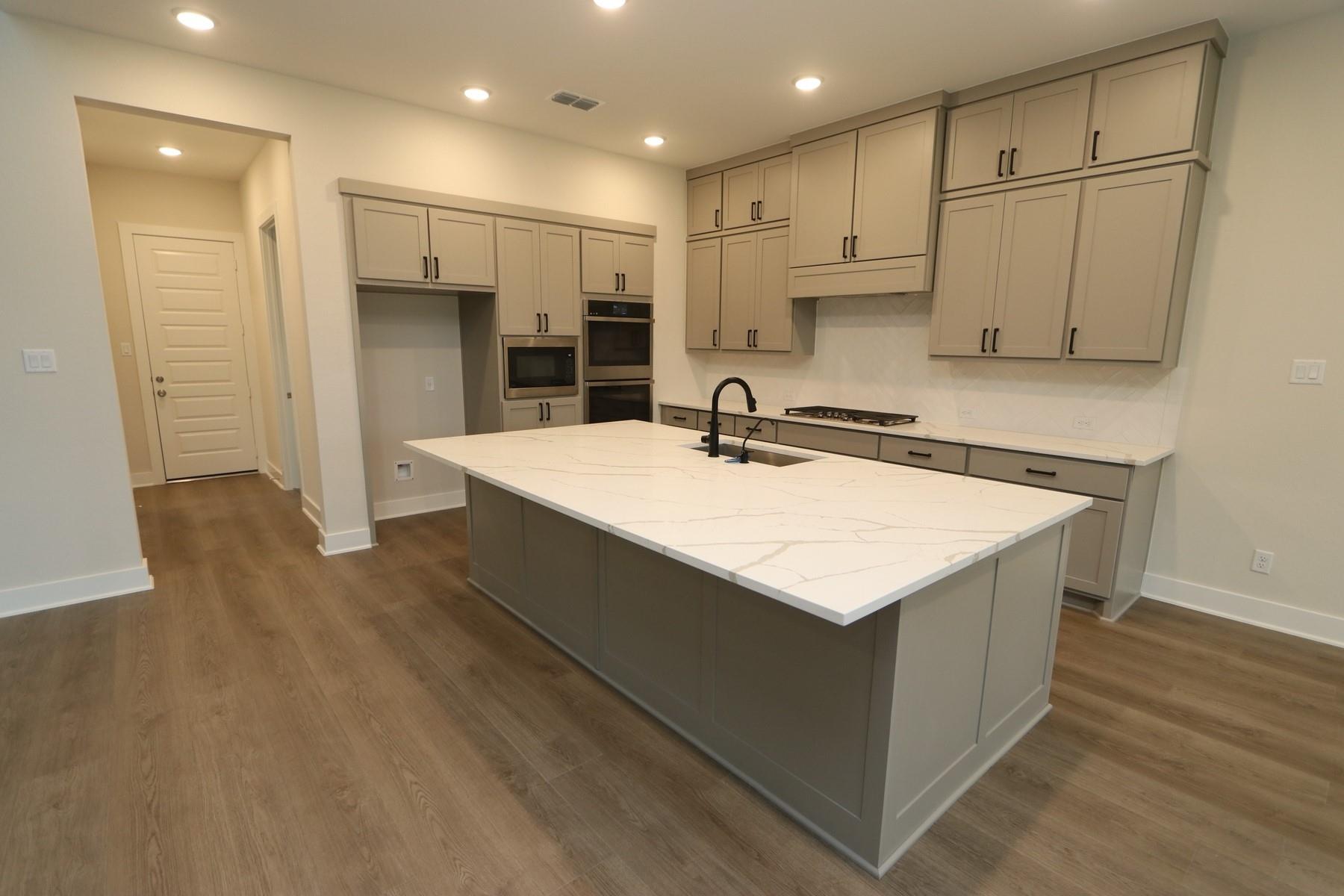 10502 Sedge Blade Ln, Cypress, TX 77433 photo