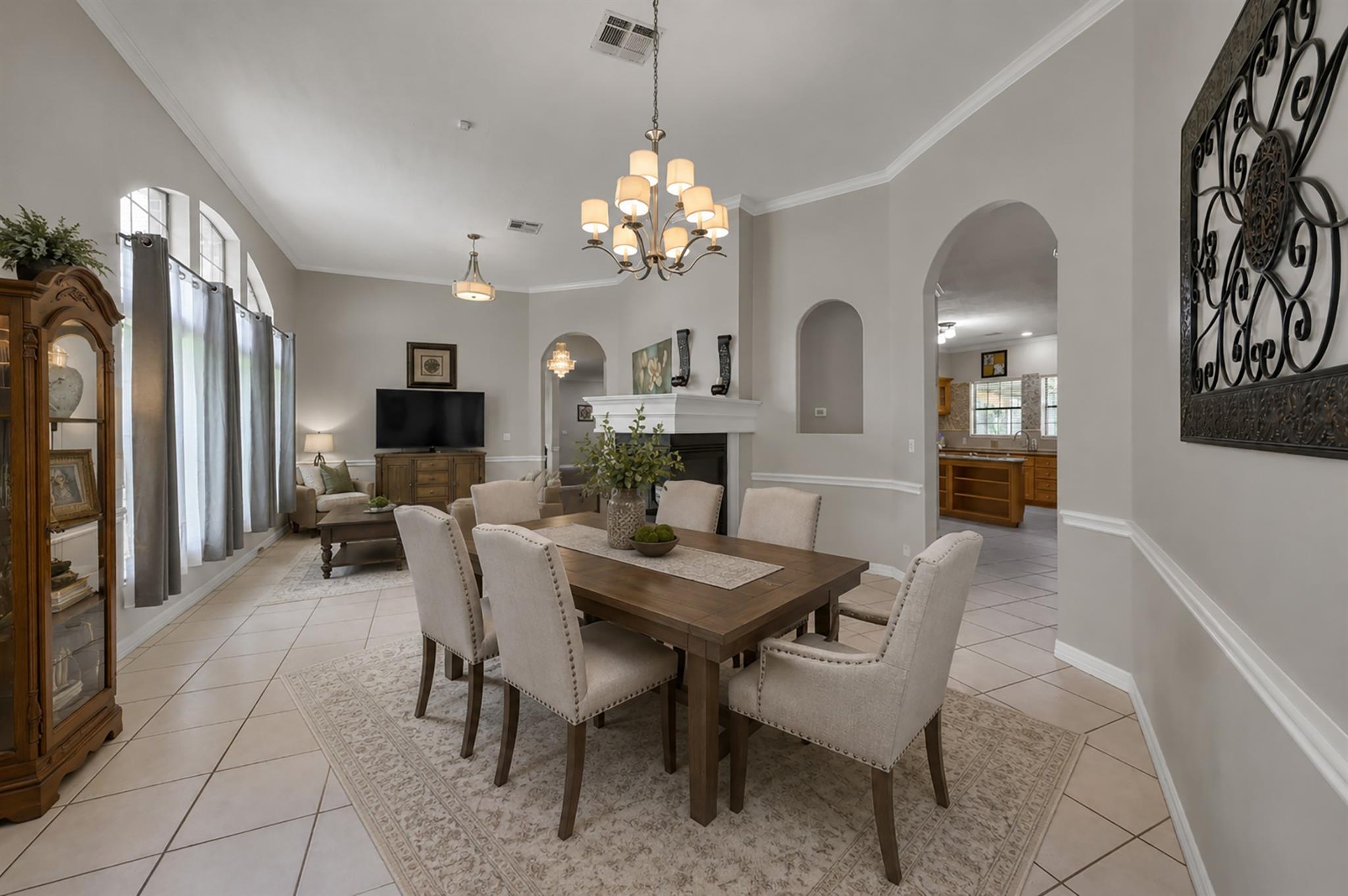 910 Commons Way Ct, Huffman, TX 77336 photo